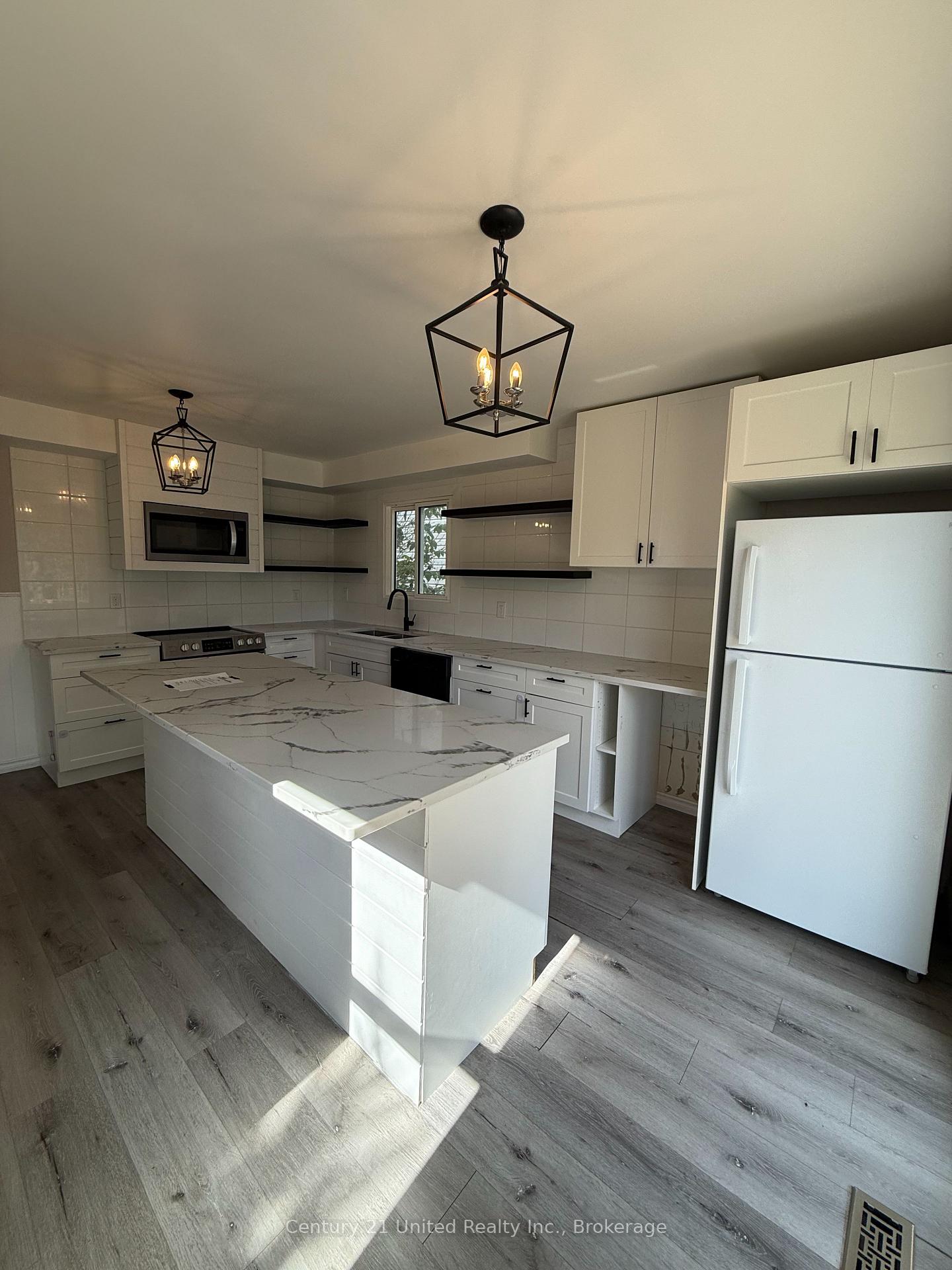 Photo 4 of 26 Maple Avenue, Asphodel-Norwood, Norwood — HOMEH