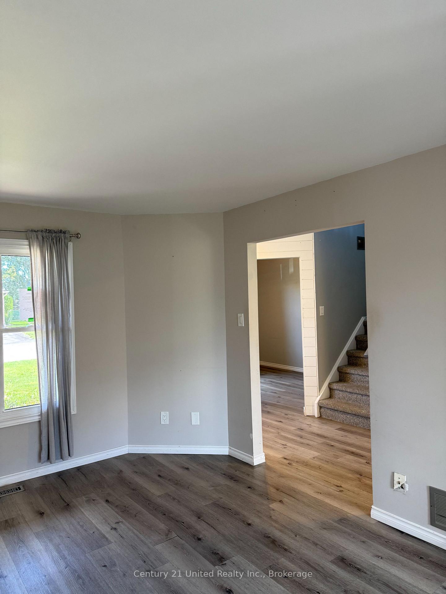 Photo 9 of 26 Maple Avenue, Asphodel-Norwood, Norwood — HOMEH