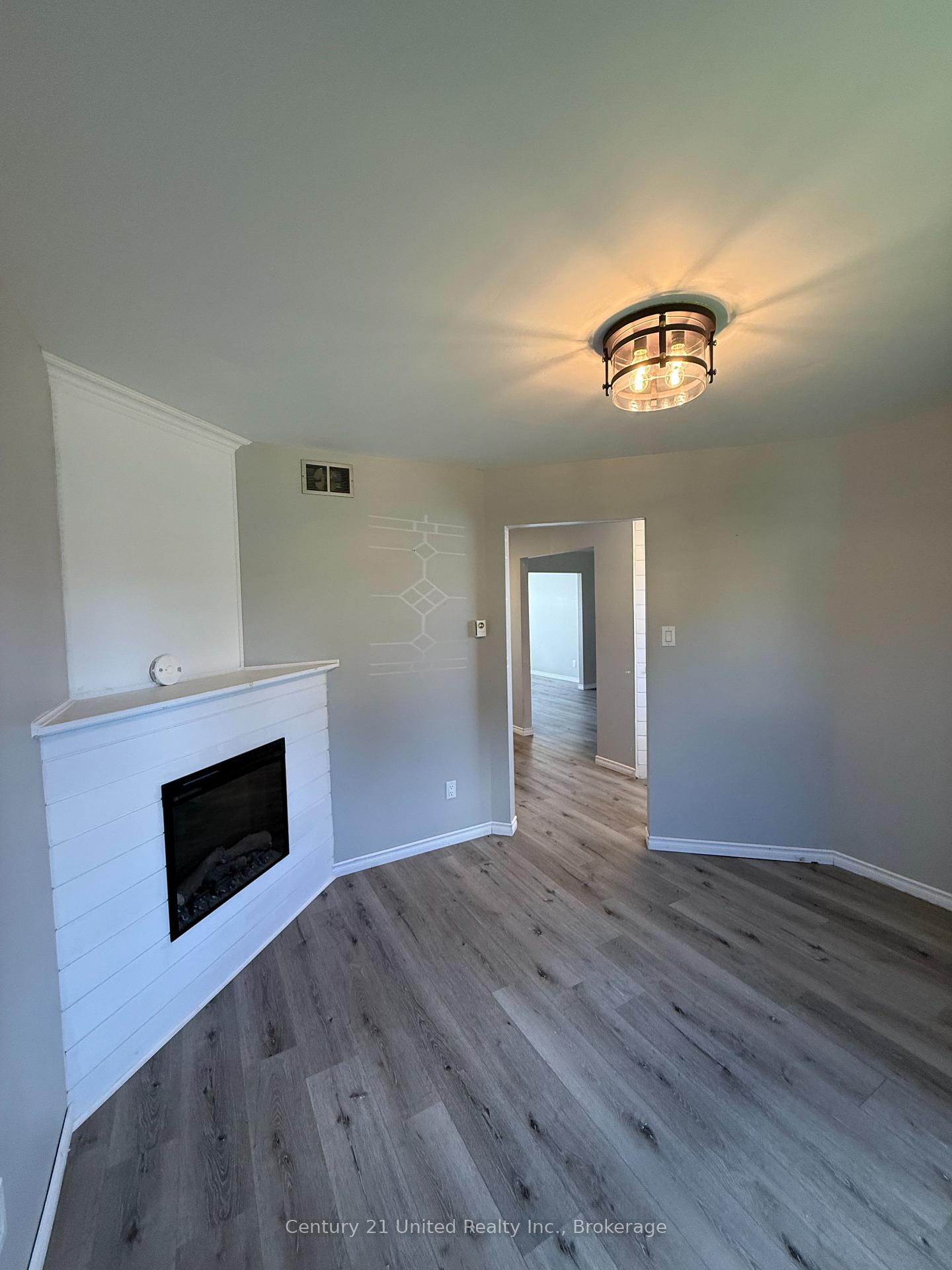 Photo 12 of 26 Maple Avenue, Asphodel-Norwood, Norwood — HOMEH