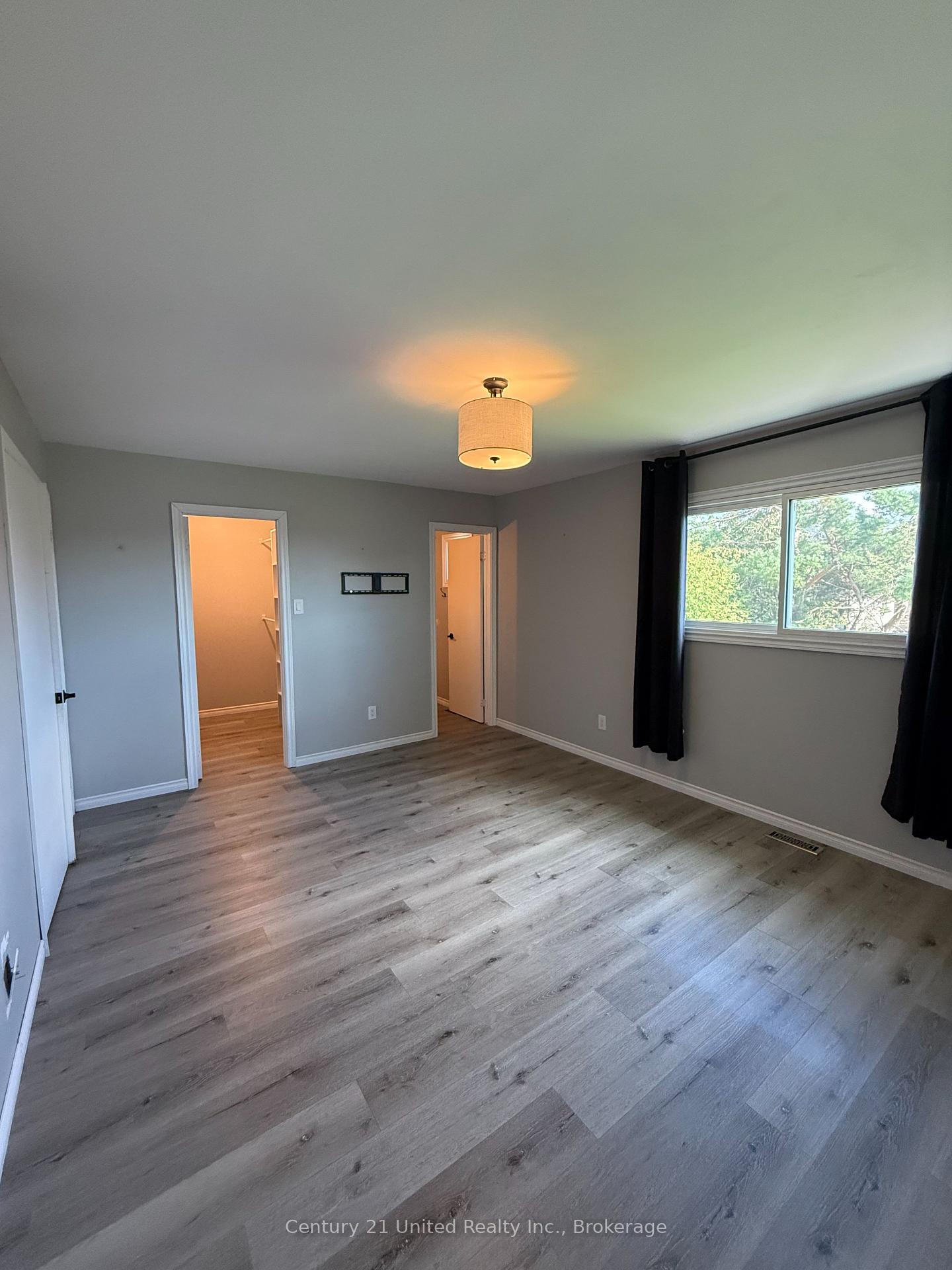 Photo 20 of 26 Maple Avenue, Asphodel-Norwood, Norwood — HOMEH