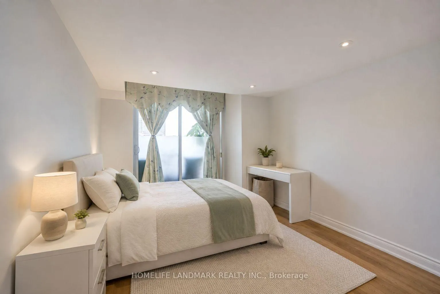 Photo 14 of Unit 325, 50 Clegg Road, Markham, Unionville — HOMEH