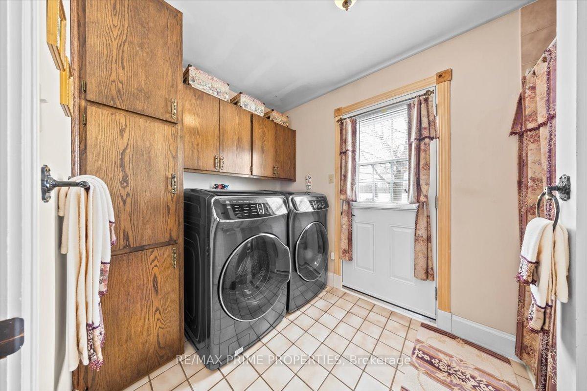 Photo 9 of 1530 Royal Orchard Drive, Ottawa, Cumberland Estates — HOMEH