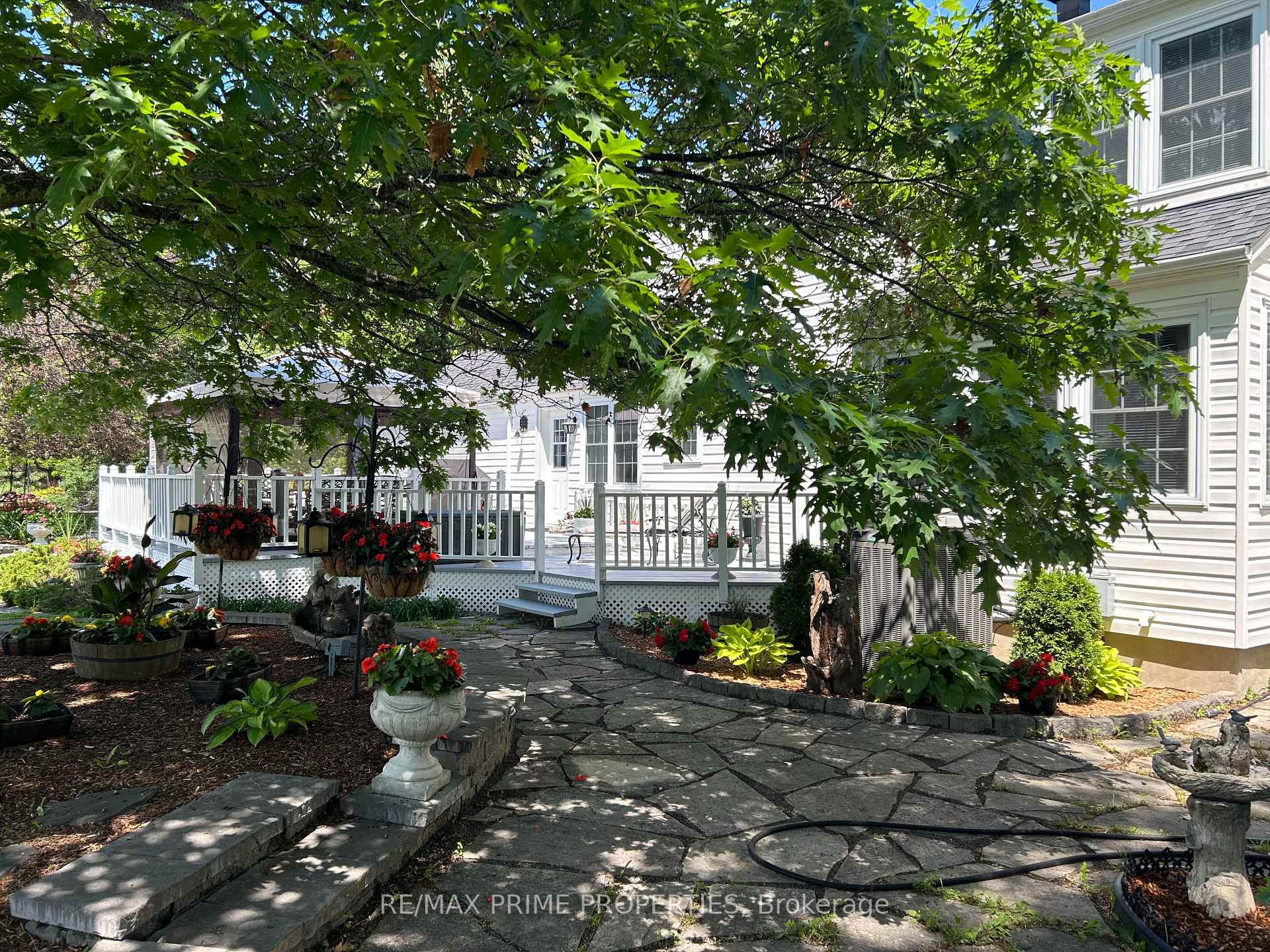 Photo 29 of 1530 Royal Orchard Drive, Ottawa, Cumberland Estates — HOMEH