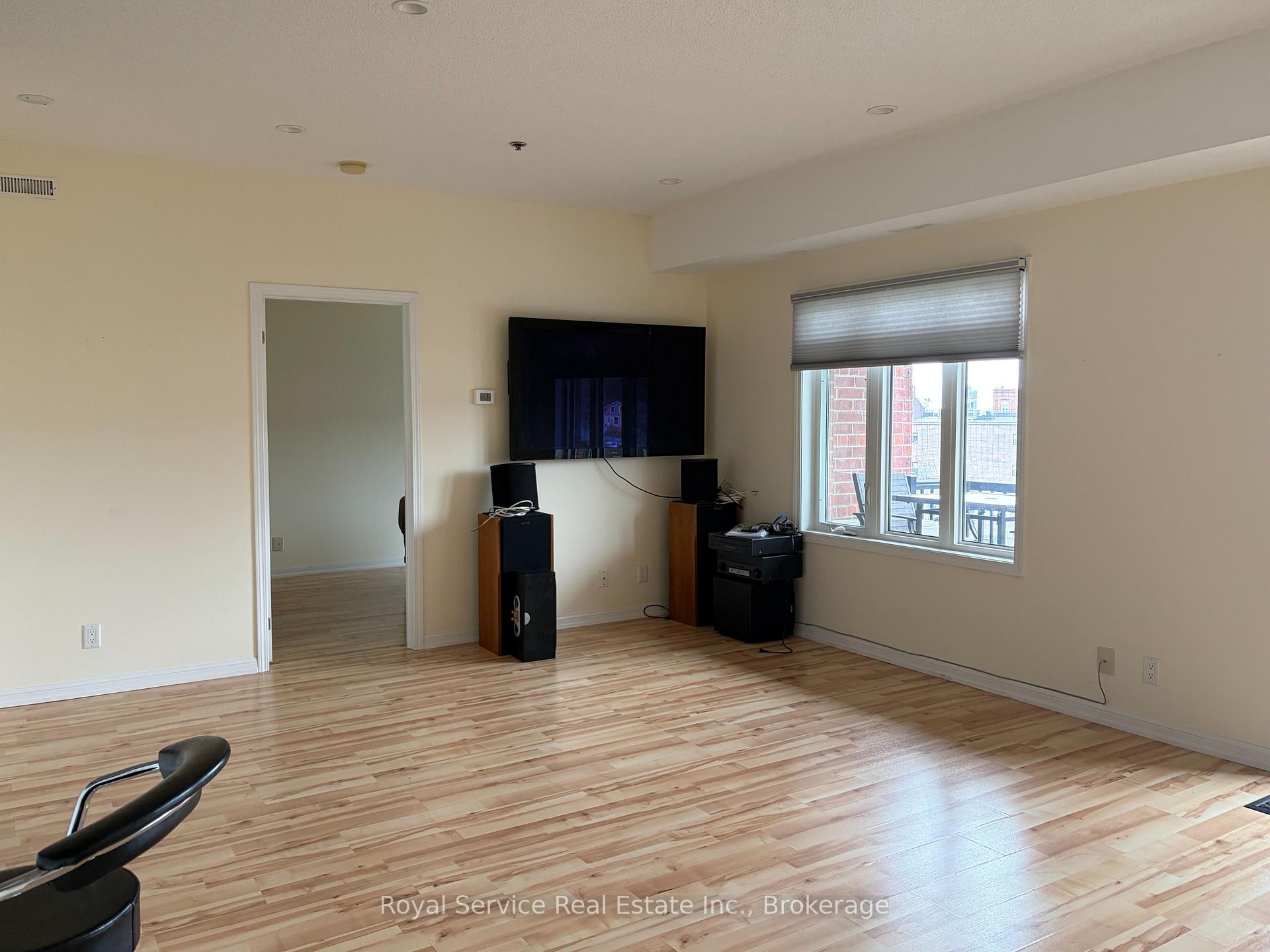 Photo 3 of Unit 309, 50 Mill Street N, Port Hope — HOMEH