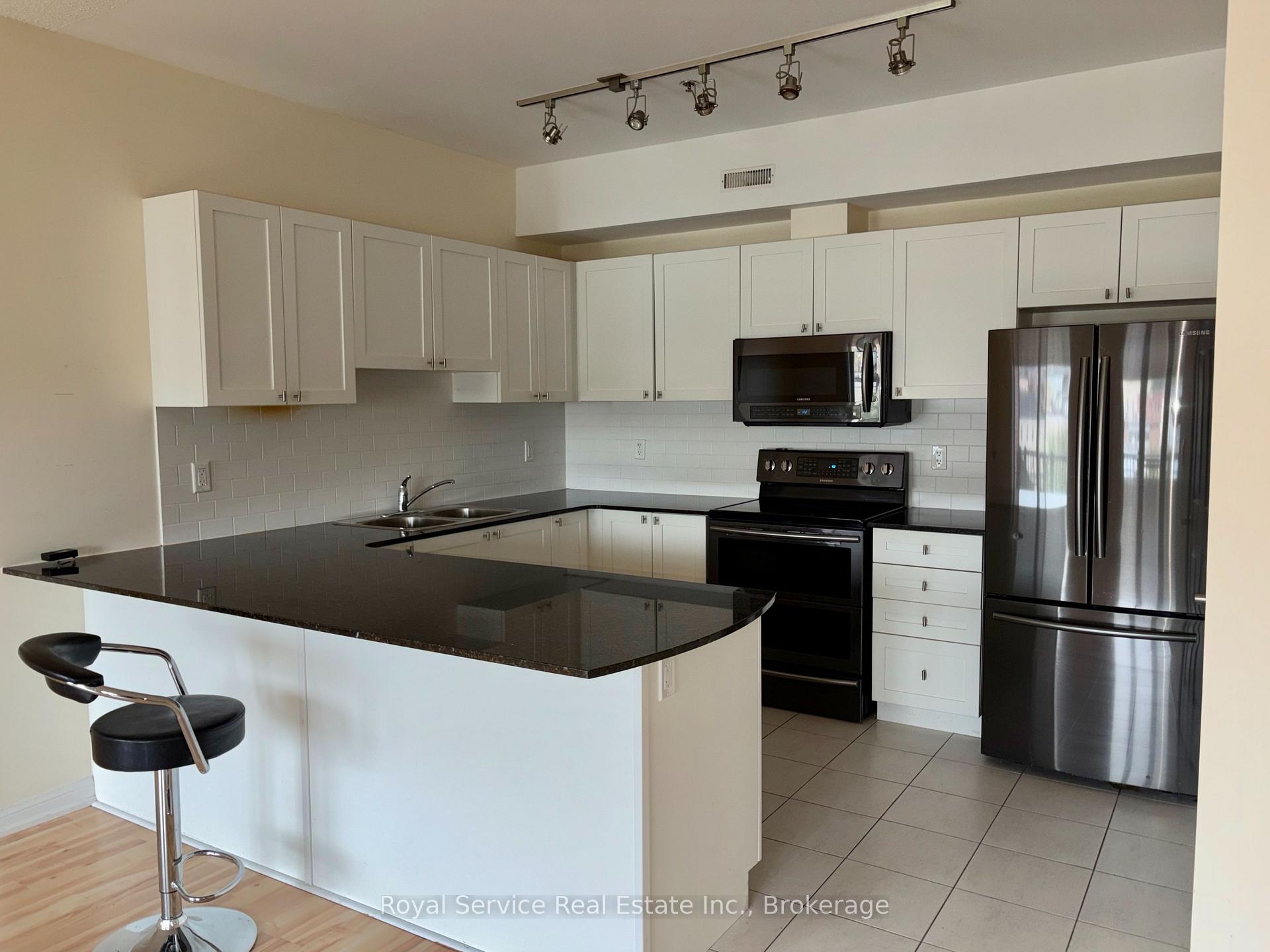 Photo 7 of Unit 309, 50 Mill Street N, Port Hope — HOMEH