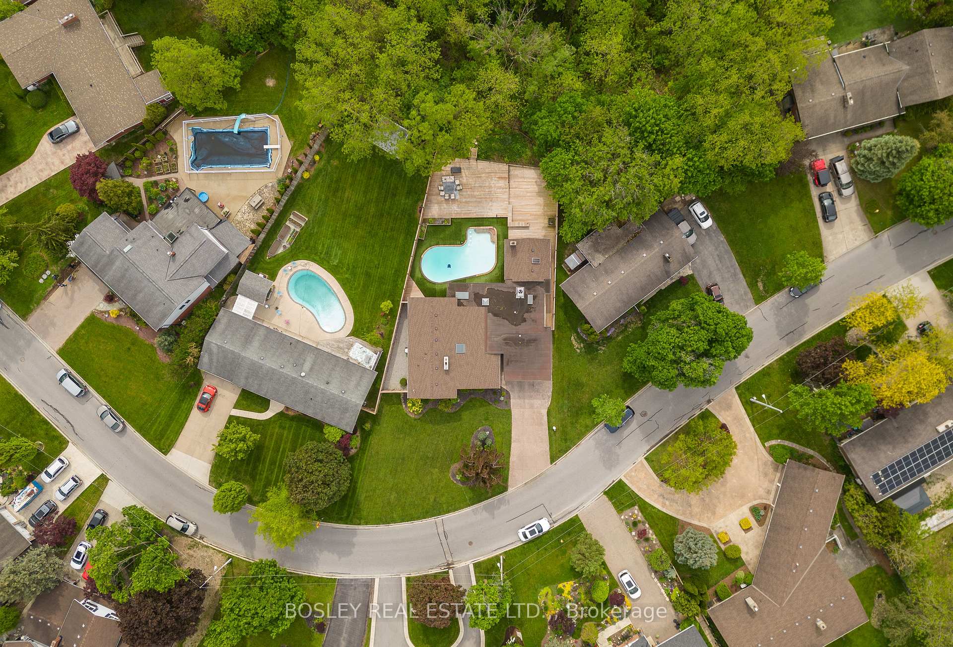 Photo 8 of 93 Riverview Boulevard, St. Catharines, Glendale/Glenridge — HOMEH