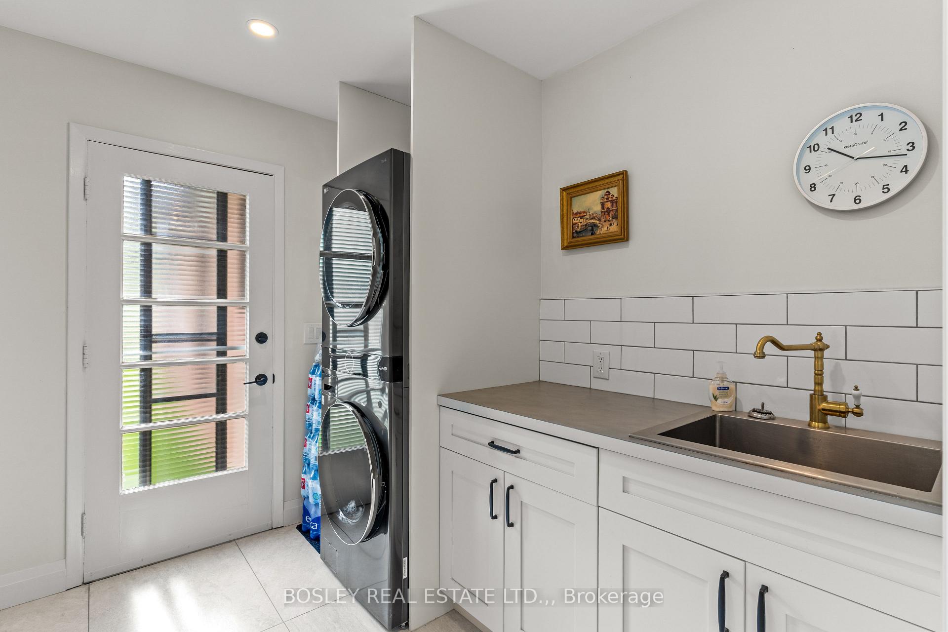 Photo 13 of 93 Riverview Boulevard, St. Catharines, Glendale/Glenridge — HOMEH