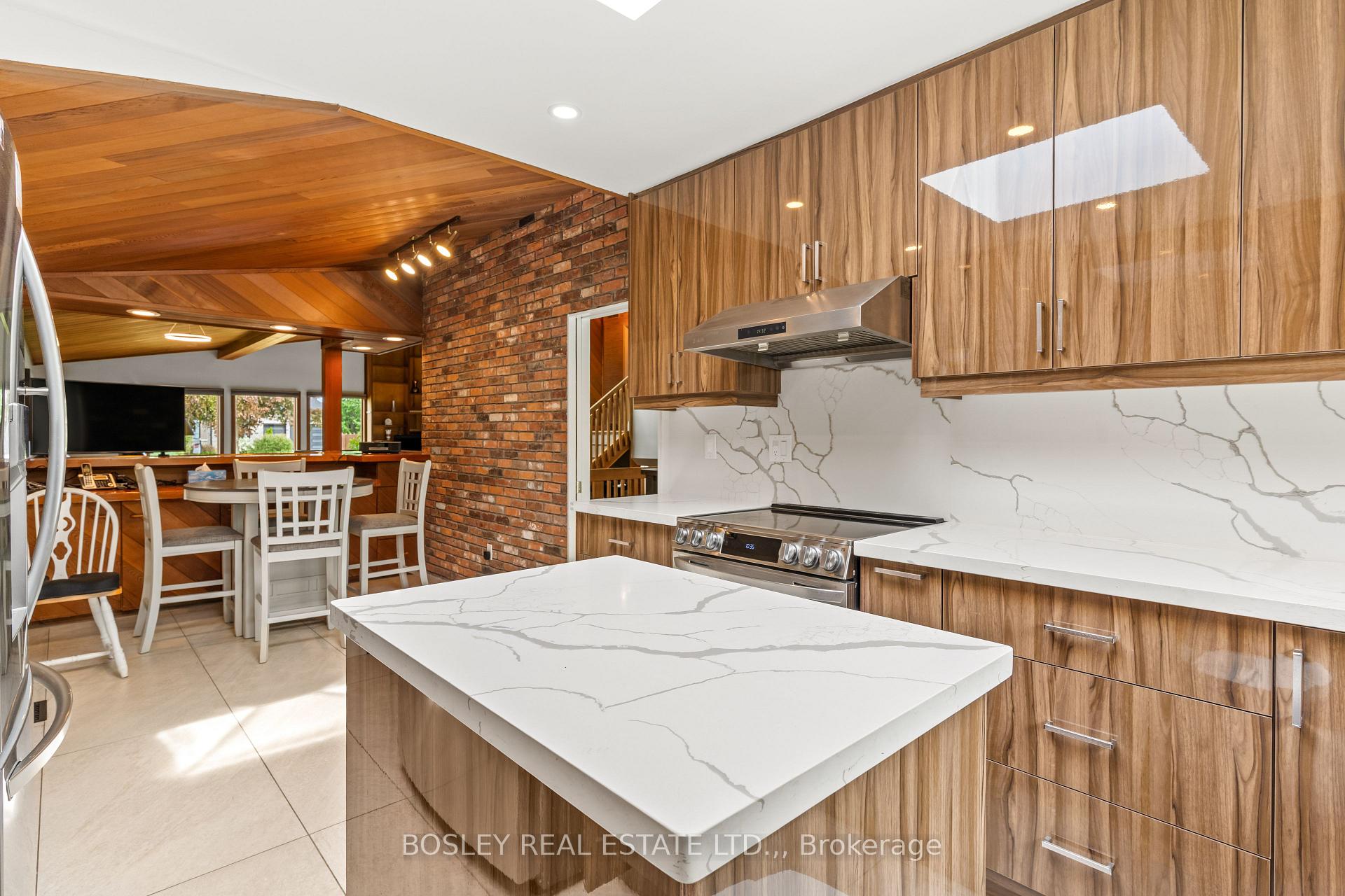 Photo 23 of 93 Riverview Boulevard, St. Catharines, Glendale/Glenridge — HOMEH