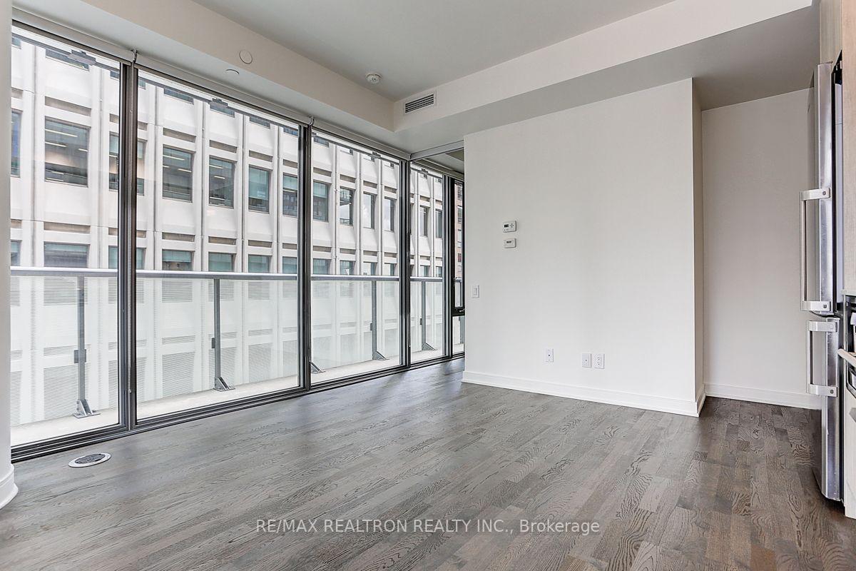 Photo 10 of Unit 1008, 57 St Joseph Street, Toronto, Bay Street Corridor — HOMEH