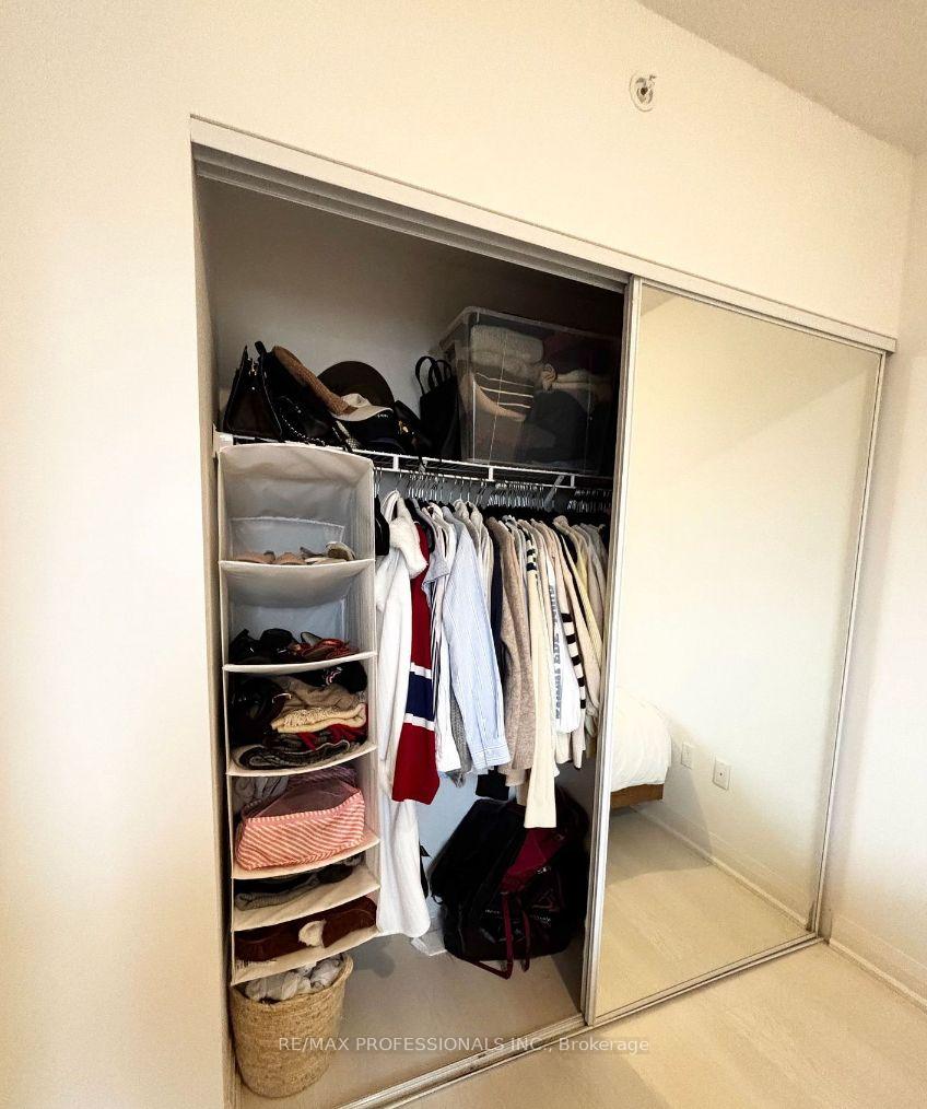 Photo 9 of Unit 726, 10 Gibbs Road, Etobicoke, Islington-City Centre West — HOMEH