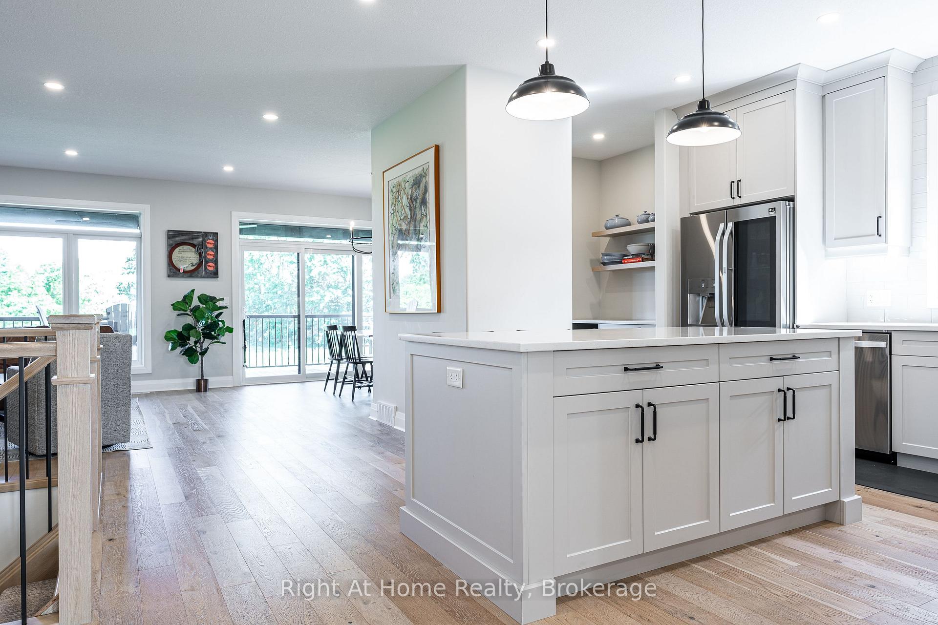 Photo 7 of 206 Orr Street, Stratford — HOMEH
