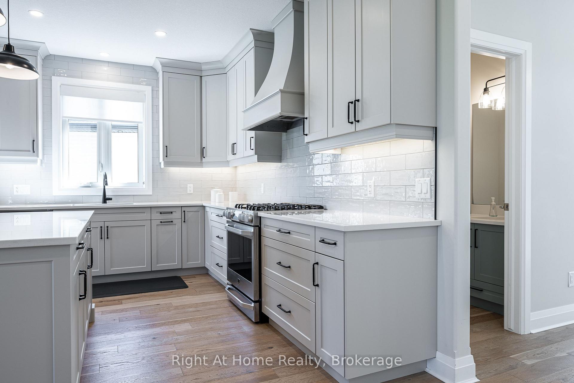Photo 8 of 206 Orr Street, Stratford — HOMEH
