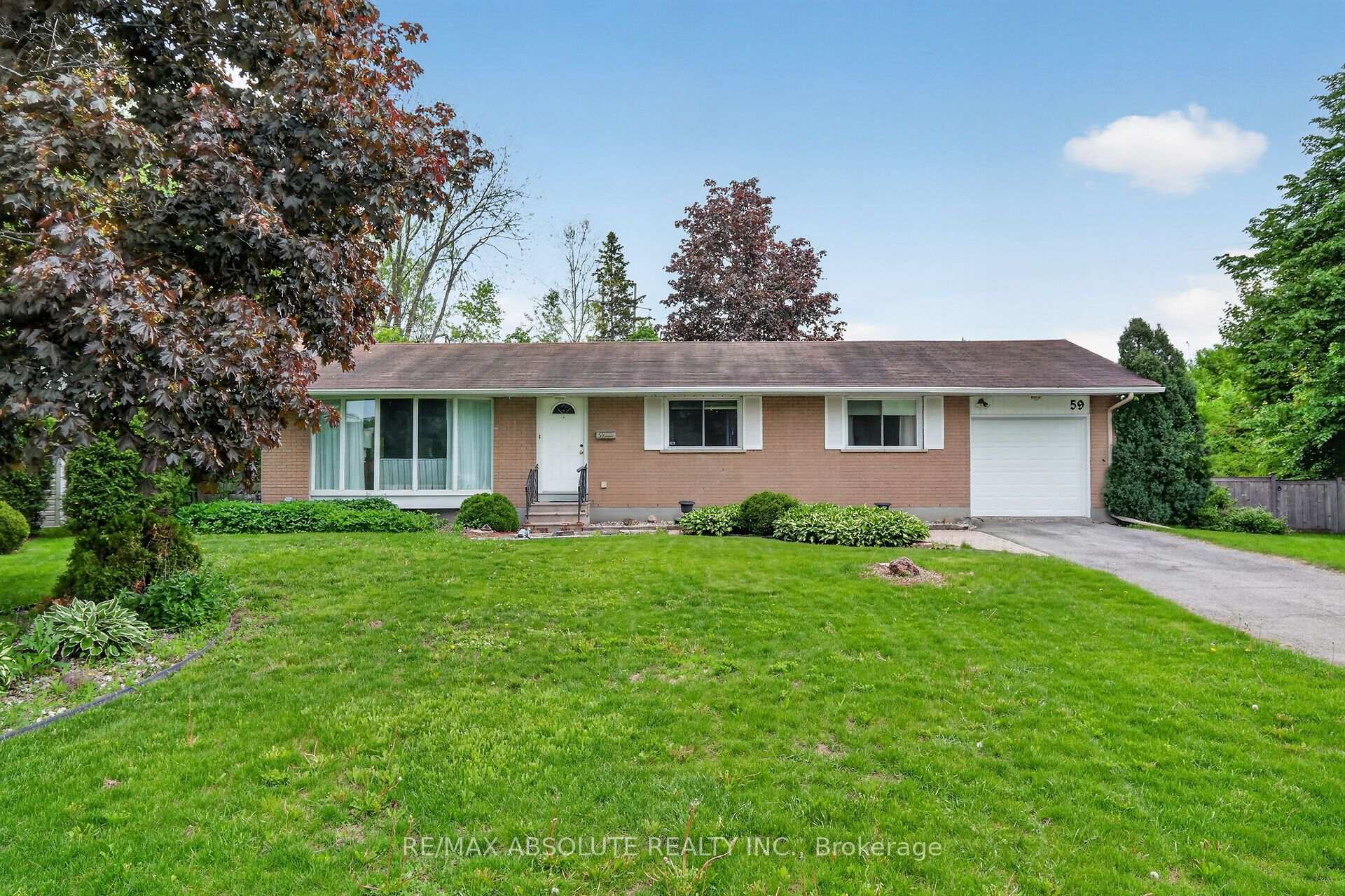 Photo 1 of 59 Evergreen Drive, Ottawa, Lynwood Village — HOMEH