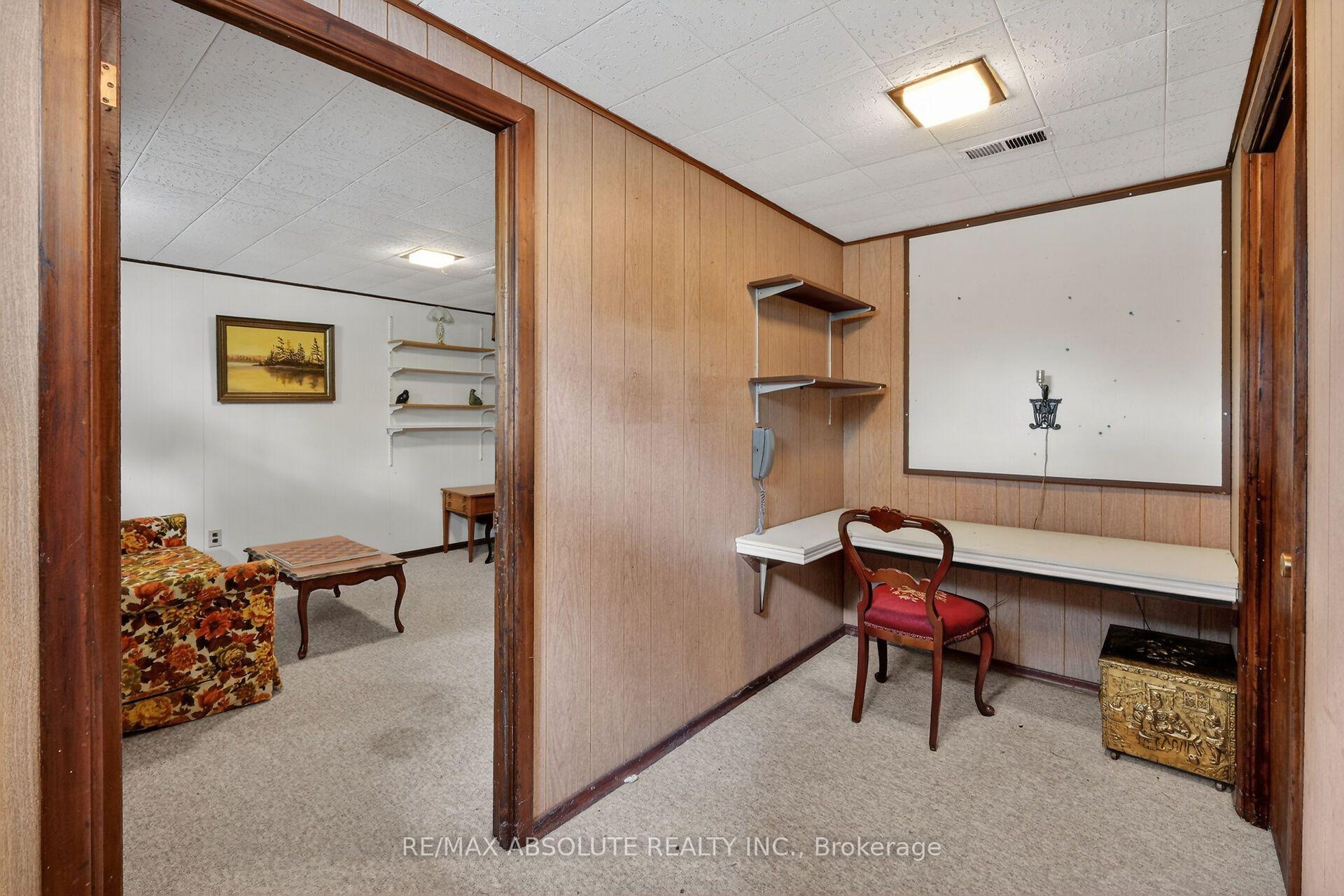 Photo 45 of 59 Evergreen Drive, Ottawa, Lynwood Village — HOMEH
