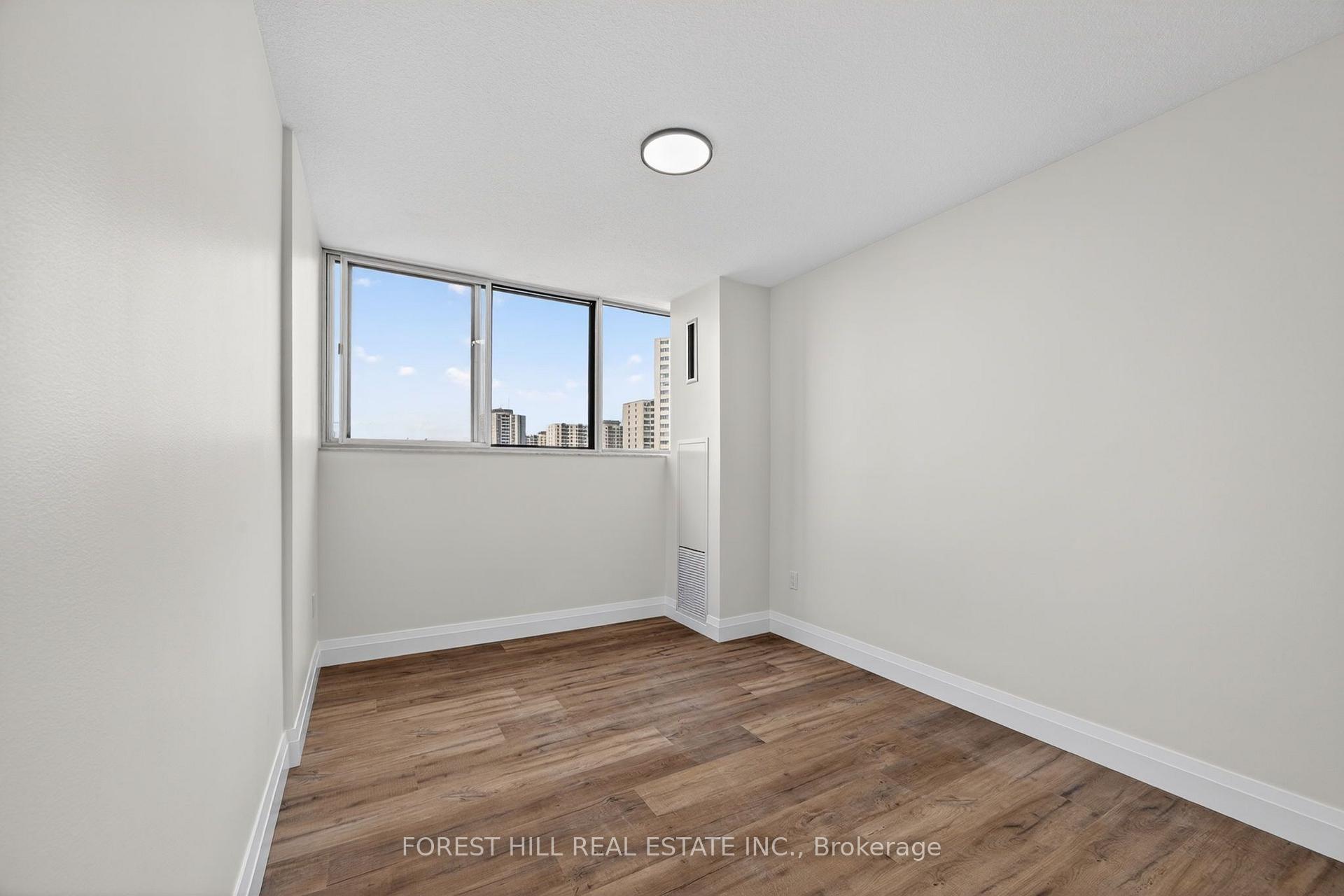 Photo 22 of Unit 1211, 11 Wincott Drive, Etobicoke, Kingsview Village-The Westway — HOMEH