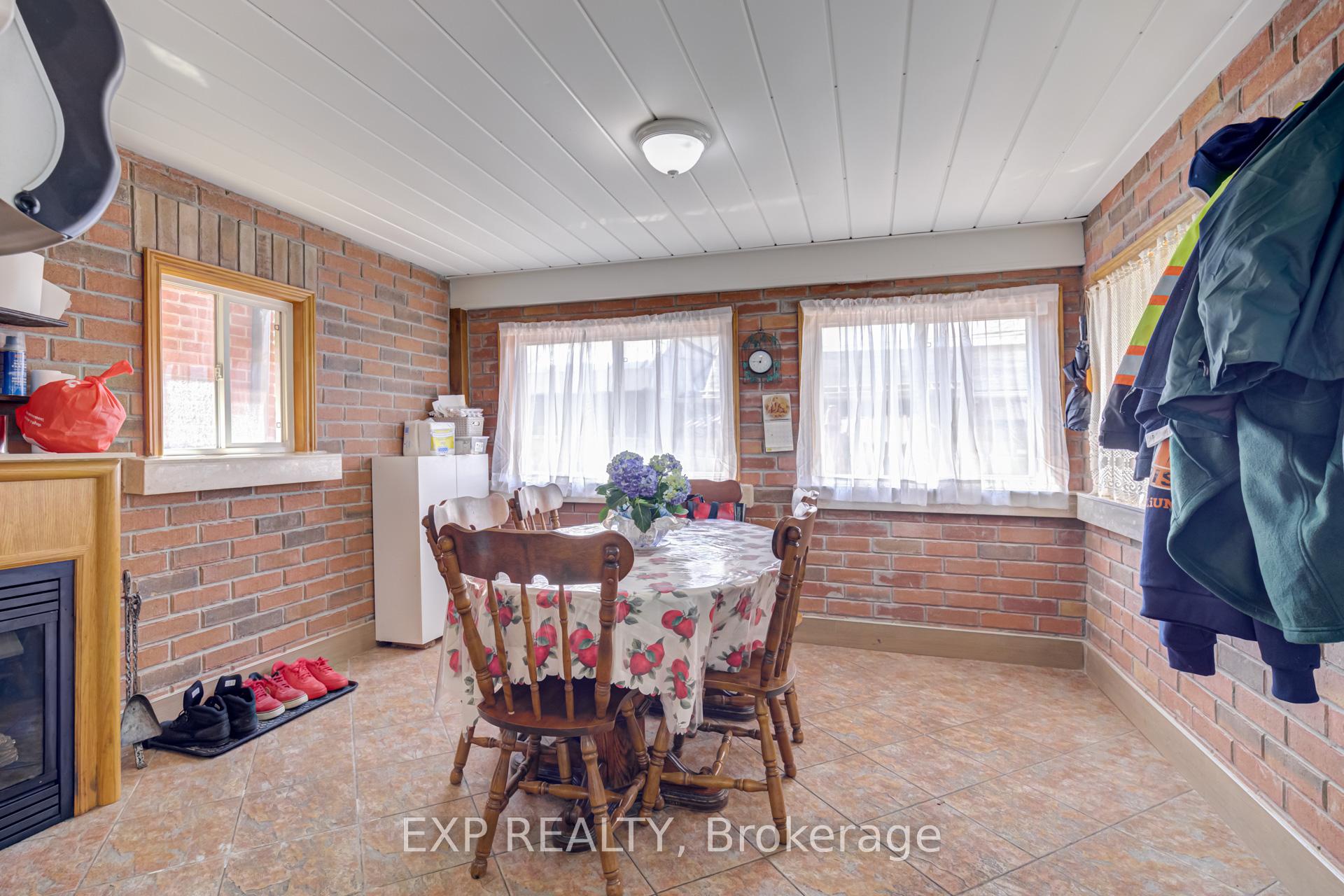 Photo 15 of 444 Maybank Avenue, Toronto, Junction Area — HOMEH