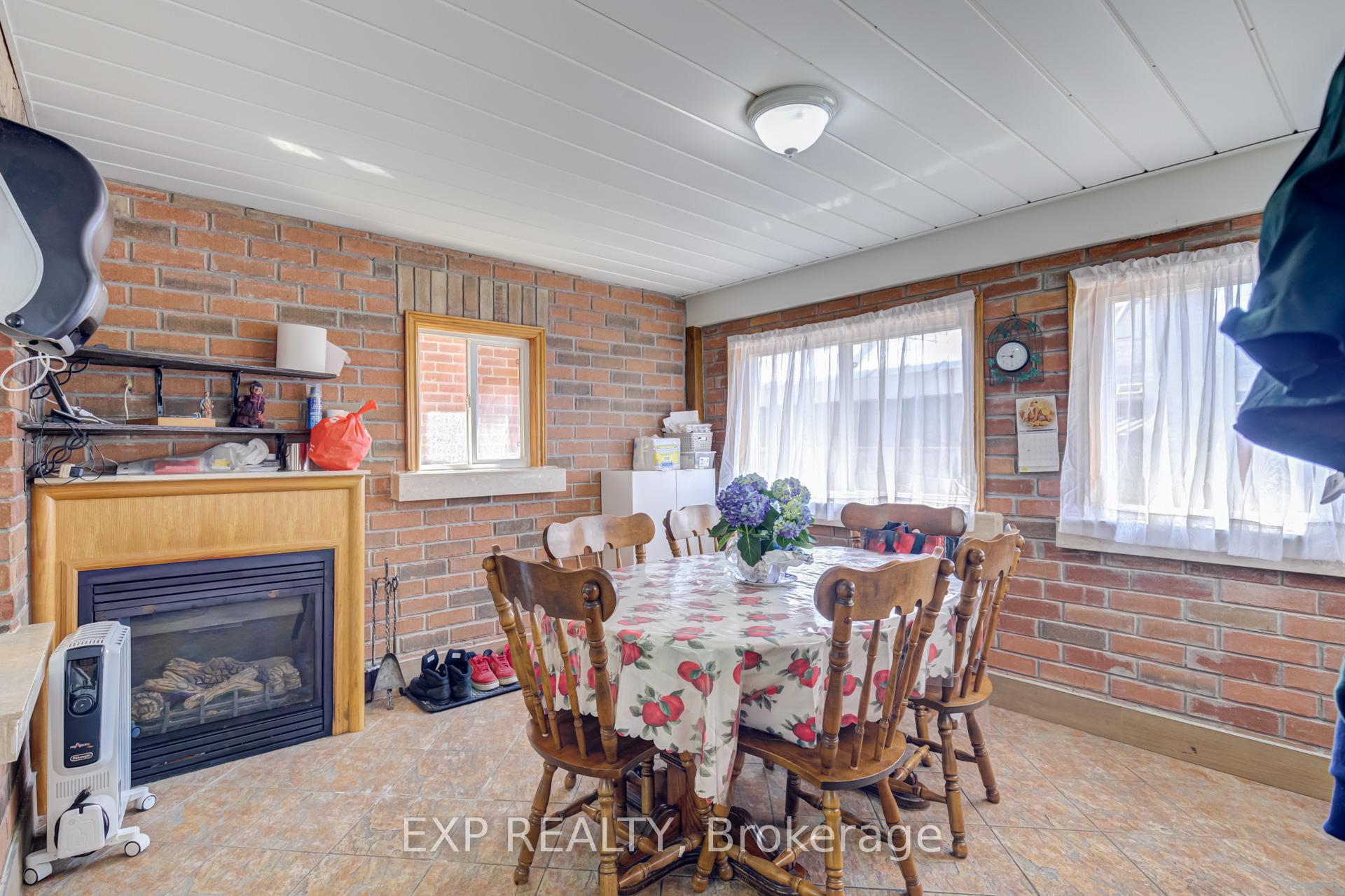 Photo 16 of 444 Maybank Avenue, Toronto, Junction Area — HOMEH