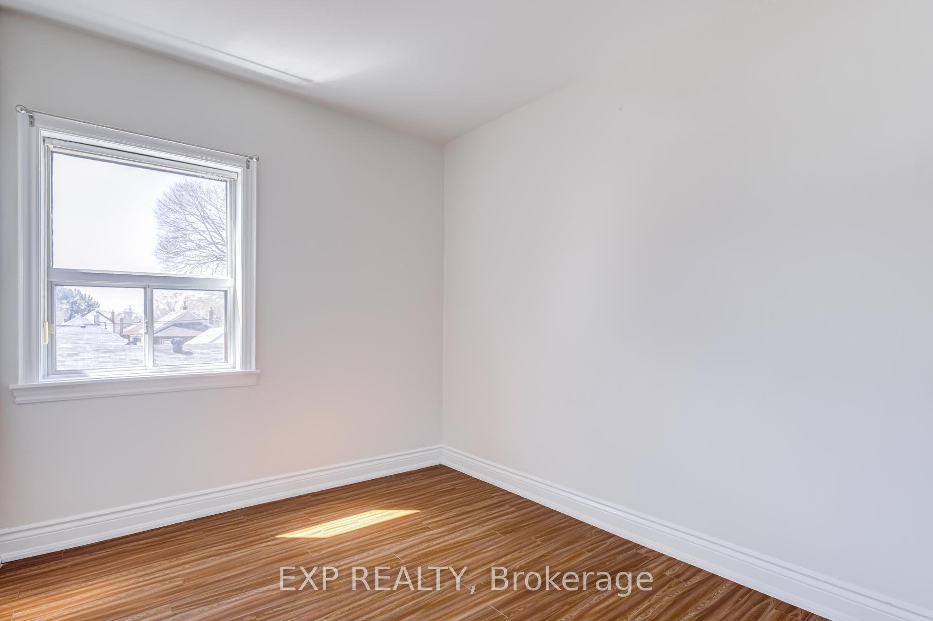Photo 19 of 444 Maybank Avenue, Toronto, Junction Area — HOMEH