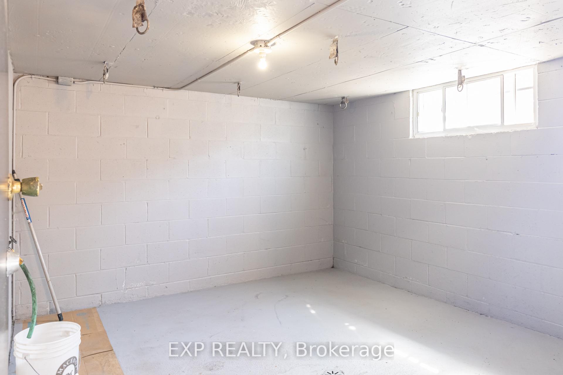 Photo 27 of 444 Maybank Avenue, Toronto, Junction Area — HOMEH