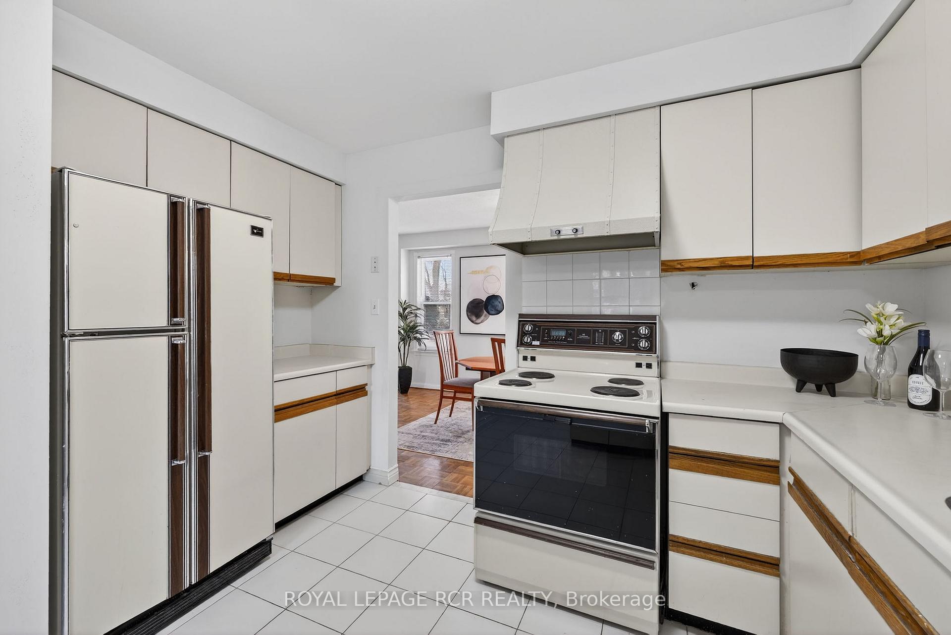 Photo 21 of 68 Confederation Way, Markham, Thornhill — HOMEH
