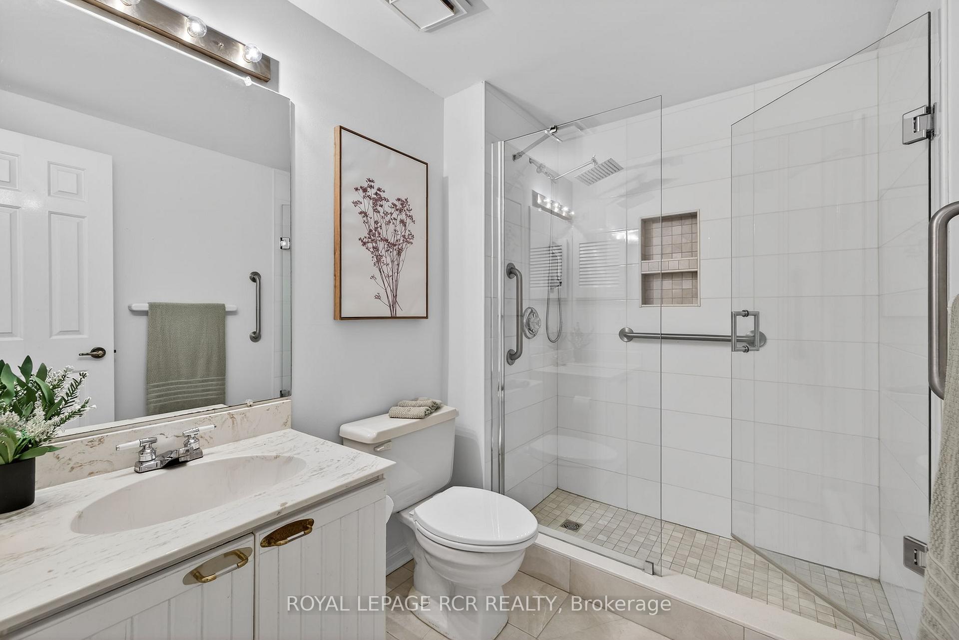 Photo 31 of 68 Confederation Way, Markham, Thornhill — HOMEH