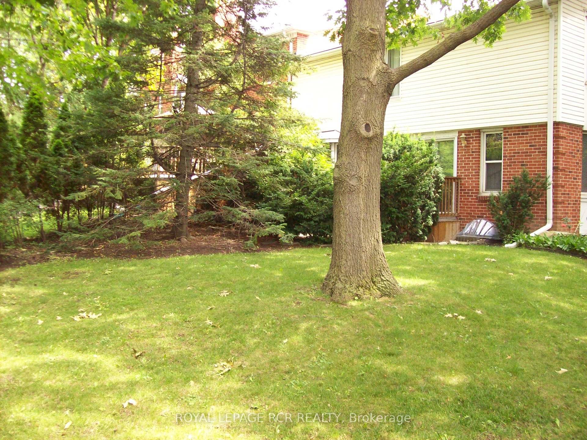 Photo 41 of 68 Confederation Way, Markham, Thornhill — HOMEH