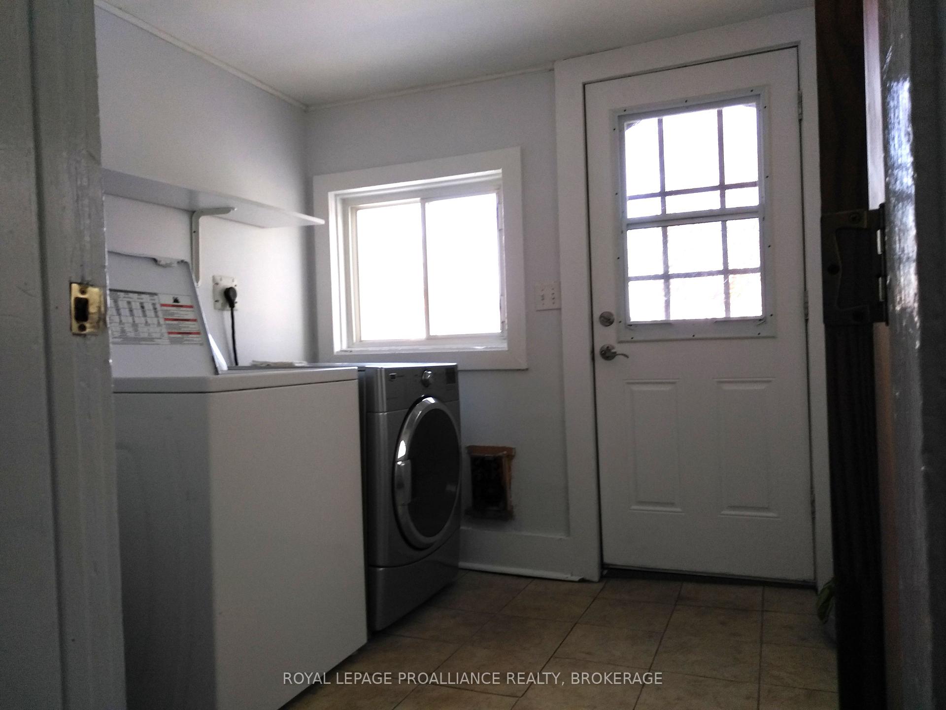 Photo 12 of 635 Victoria Street, Kingston, East of Sir John A. Blvd — HOMEH