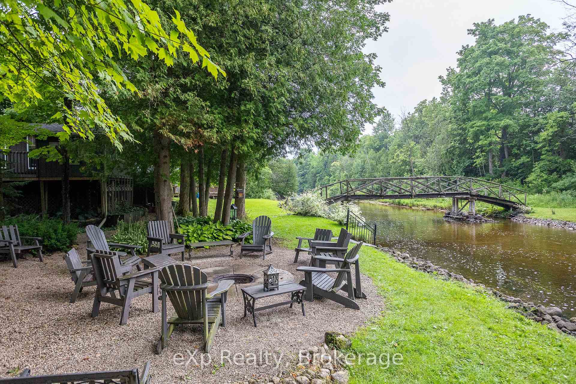 Photo of 127 Paisley Drive