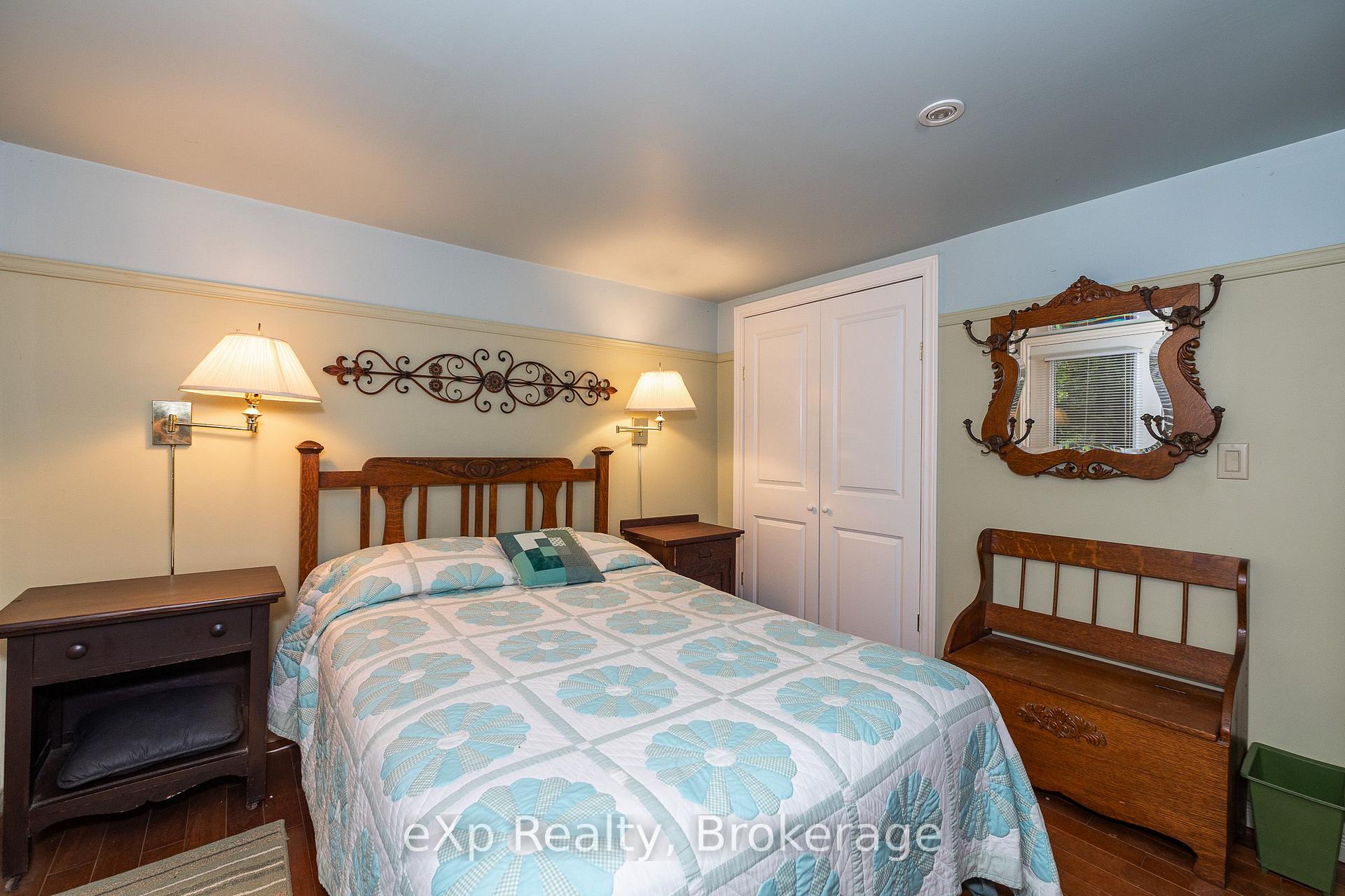 Photo 44 of 127 Paisley Drive, Chatsworth — HOMEH