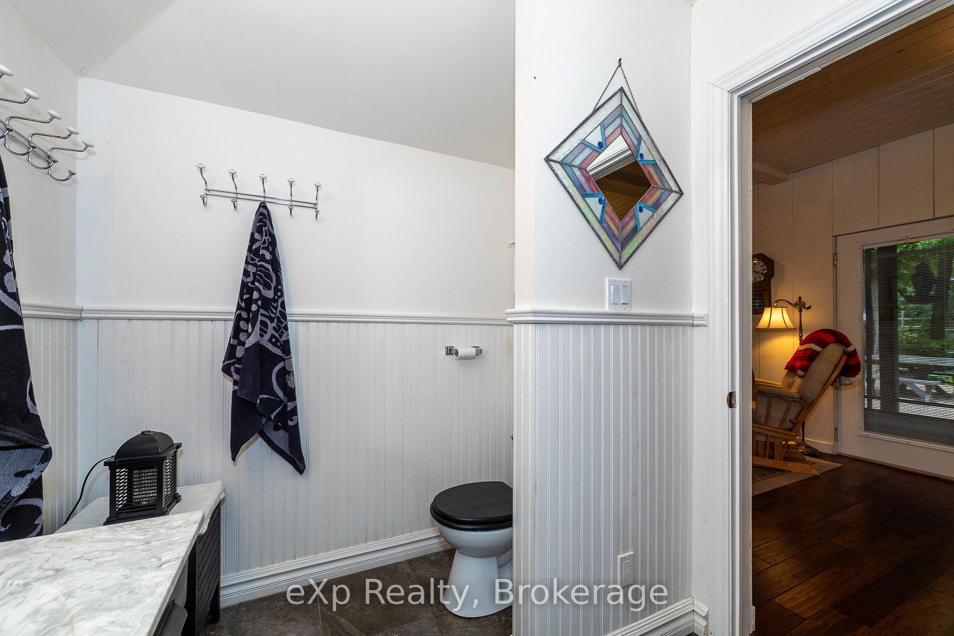 Photo 46 of 127 Paisley Drive, Chatsworth — HOMEH