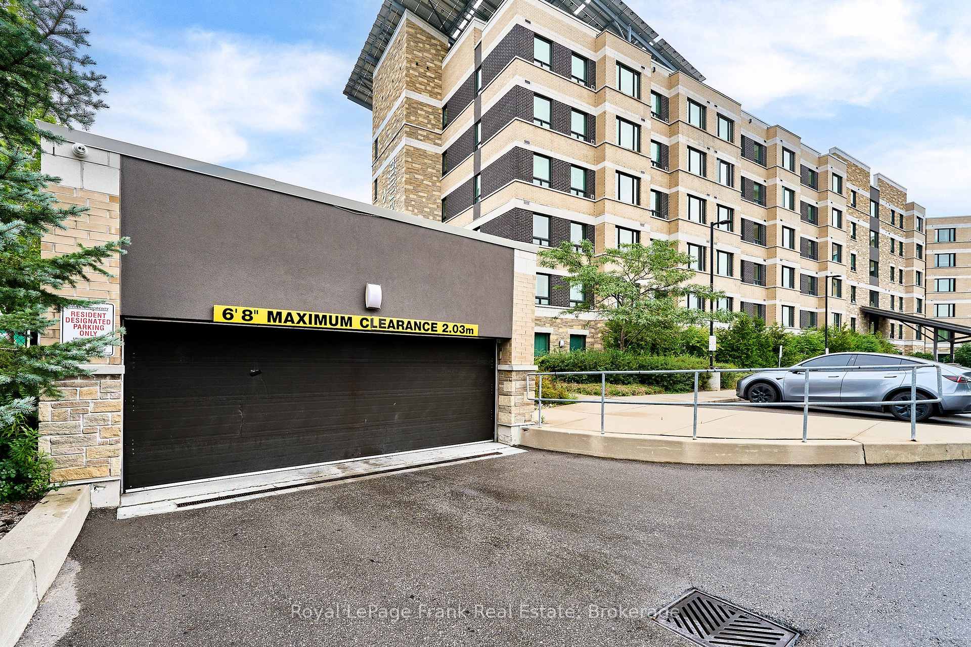 Photo 4 of Unit 218, 7400 Markham Road, Markham, Middlefield — HOMEH