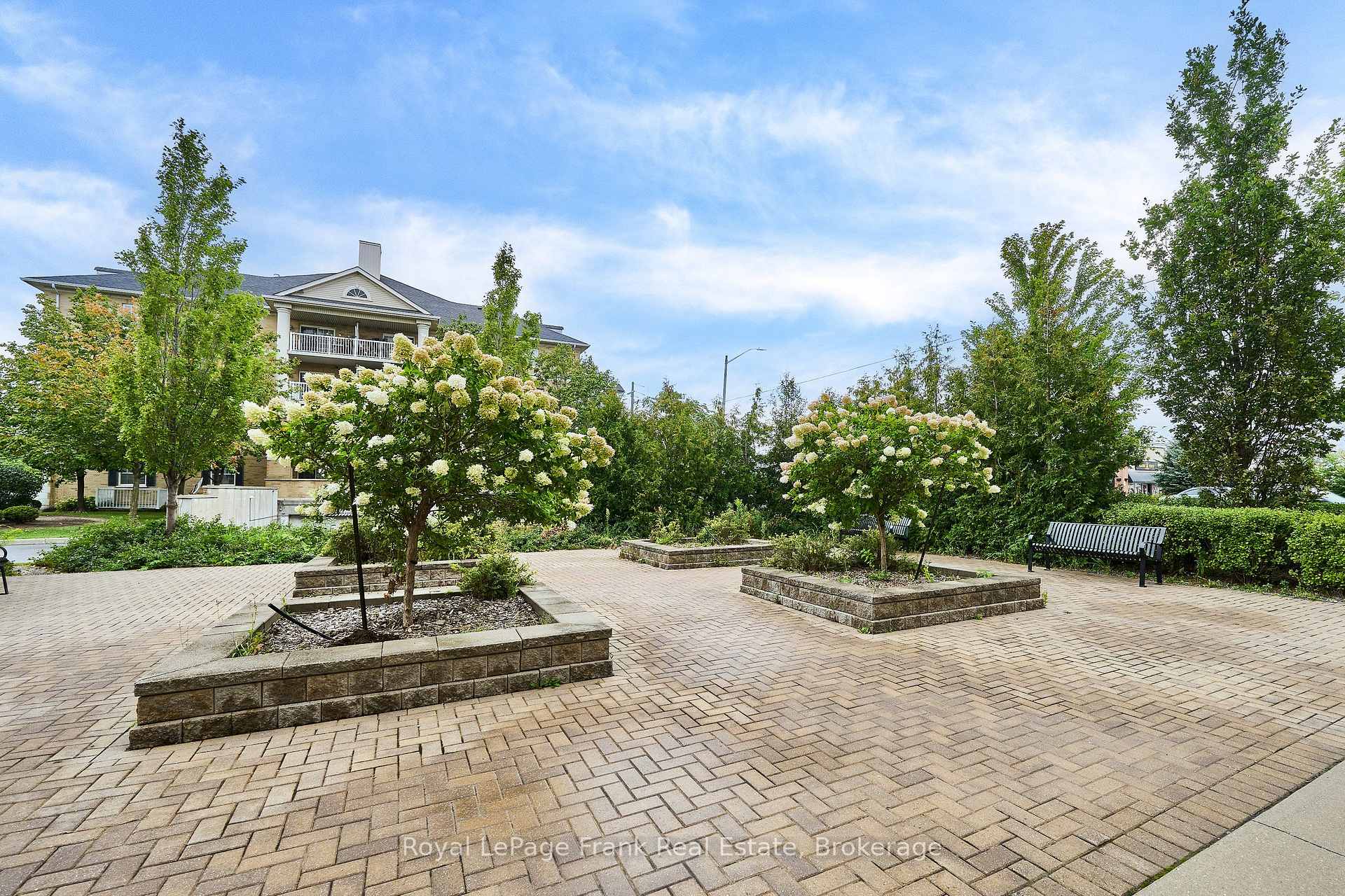 Photo 5 of Unit 218, 7400 Markham Road, Markham, Middlefield — HOMEH