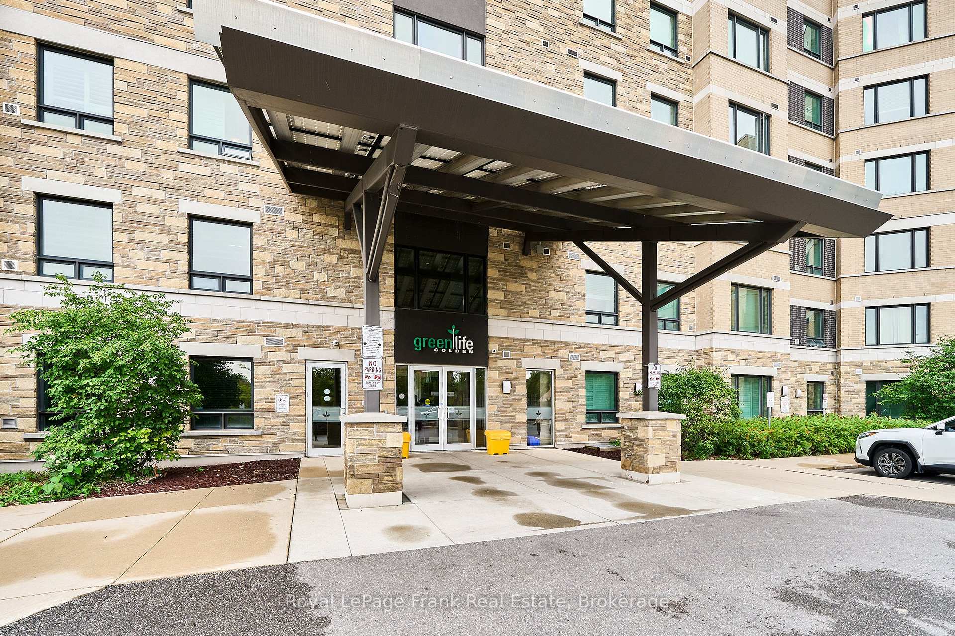 Photo 8 of Unit 218, 7400 Markham Road, Markham, Middlefield — HOMEH