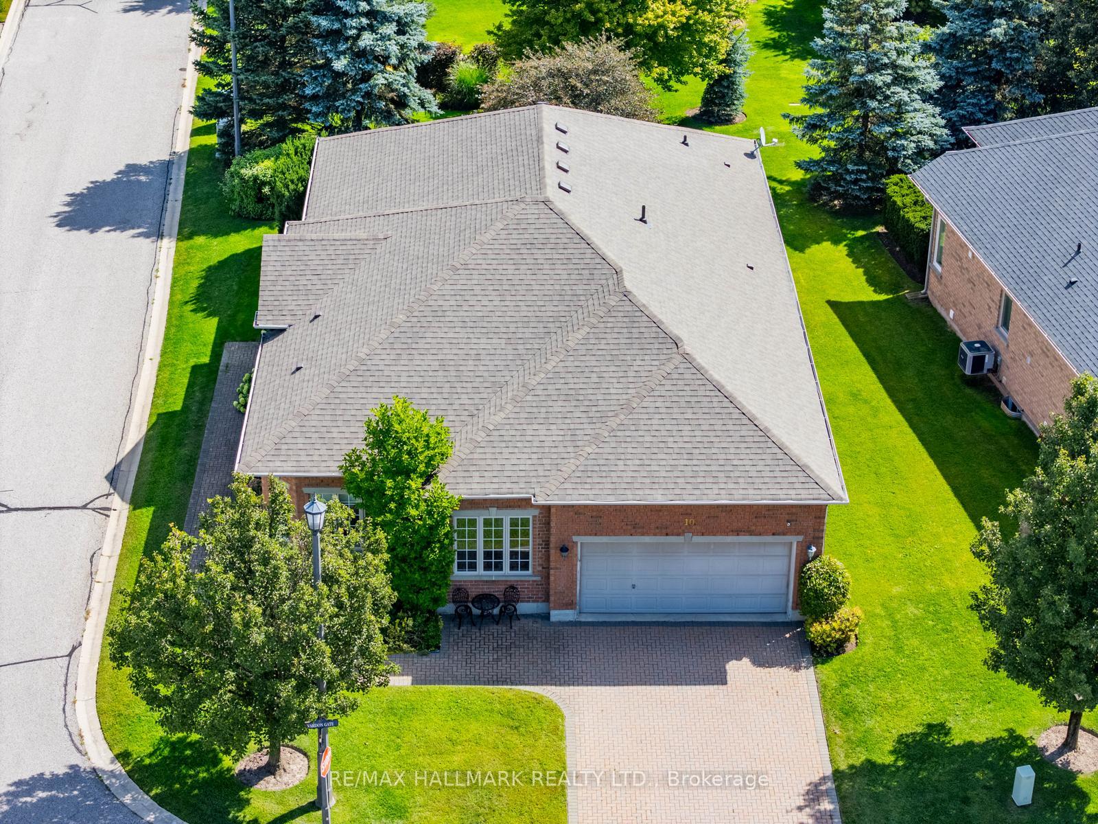 Photo 4 of Unit 125, 10 Vardon Gate, Whitchurch-Stouffville, Ballantrae — HOMEH