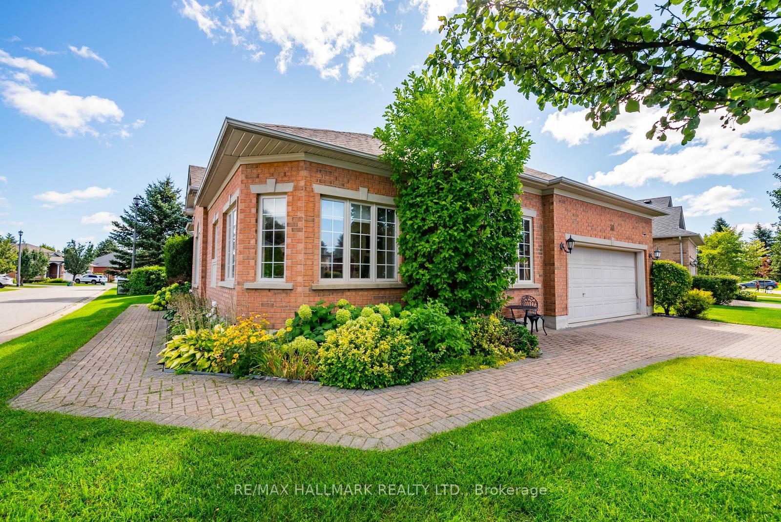 Photo 8 of Unit 125, 10 Vardon Gate, Whitchurch-Stouffville, Ballantrae — HOMEH