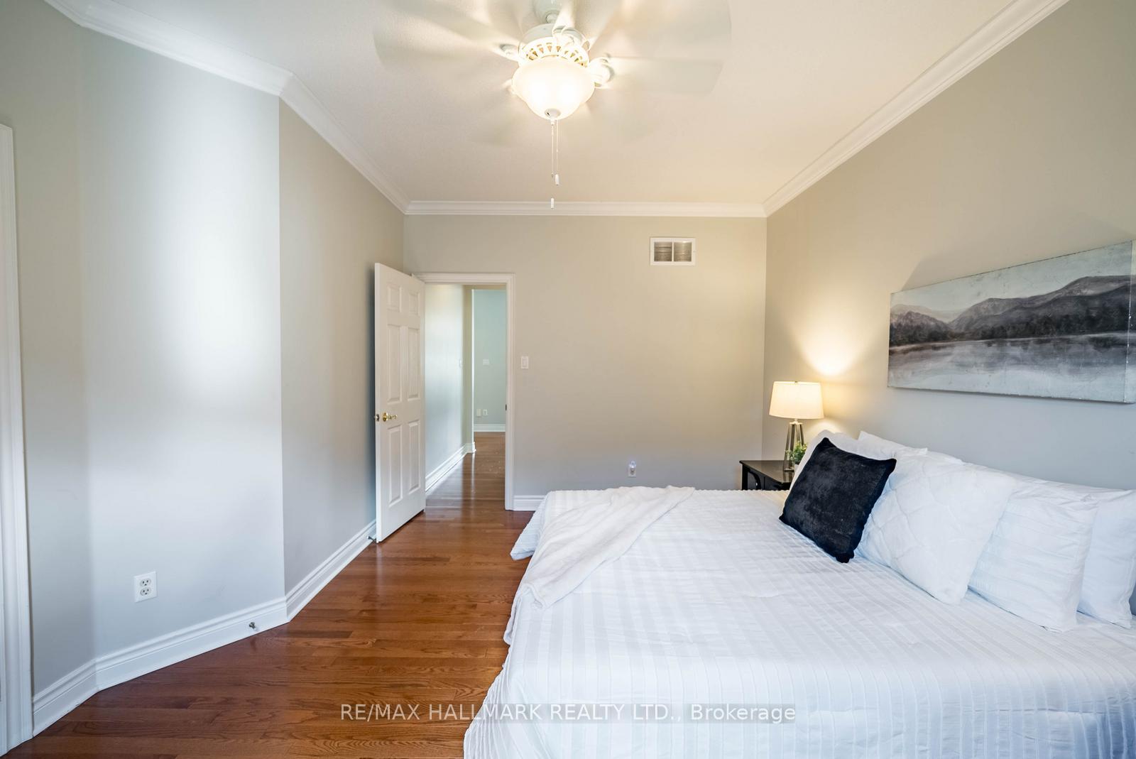 Photo 32 of Unit 125, 10 Vardon Gate, Whitchurch-Stouffville, Ballantrae — HOMEH