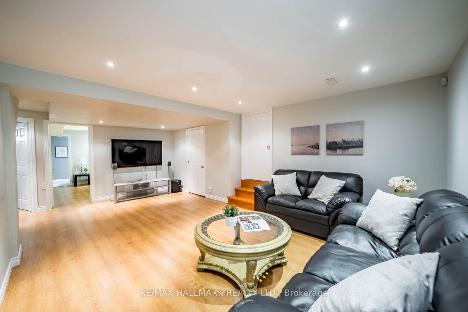 Photo 37 of Unit 125, 10 Vardon Gate, Whitchurch-Stouffville, Ballantrae — HOMEH