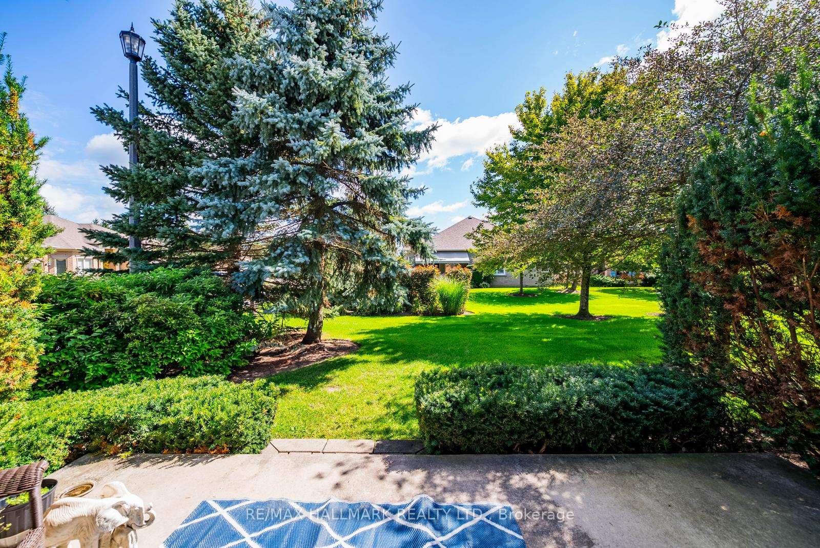 Photo 49 of Unit 125, 10 Vardon Gate, Whitchurch-Stouffville, Ballantrae — HOMEH