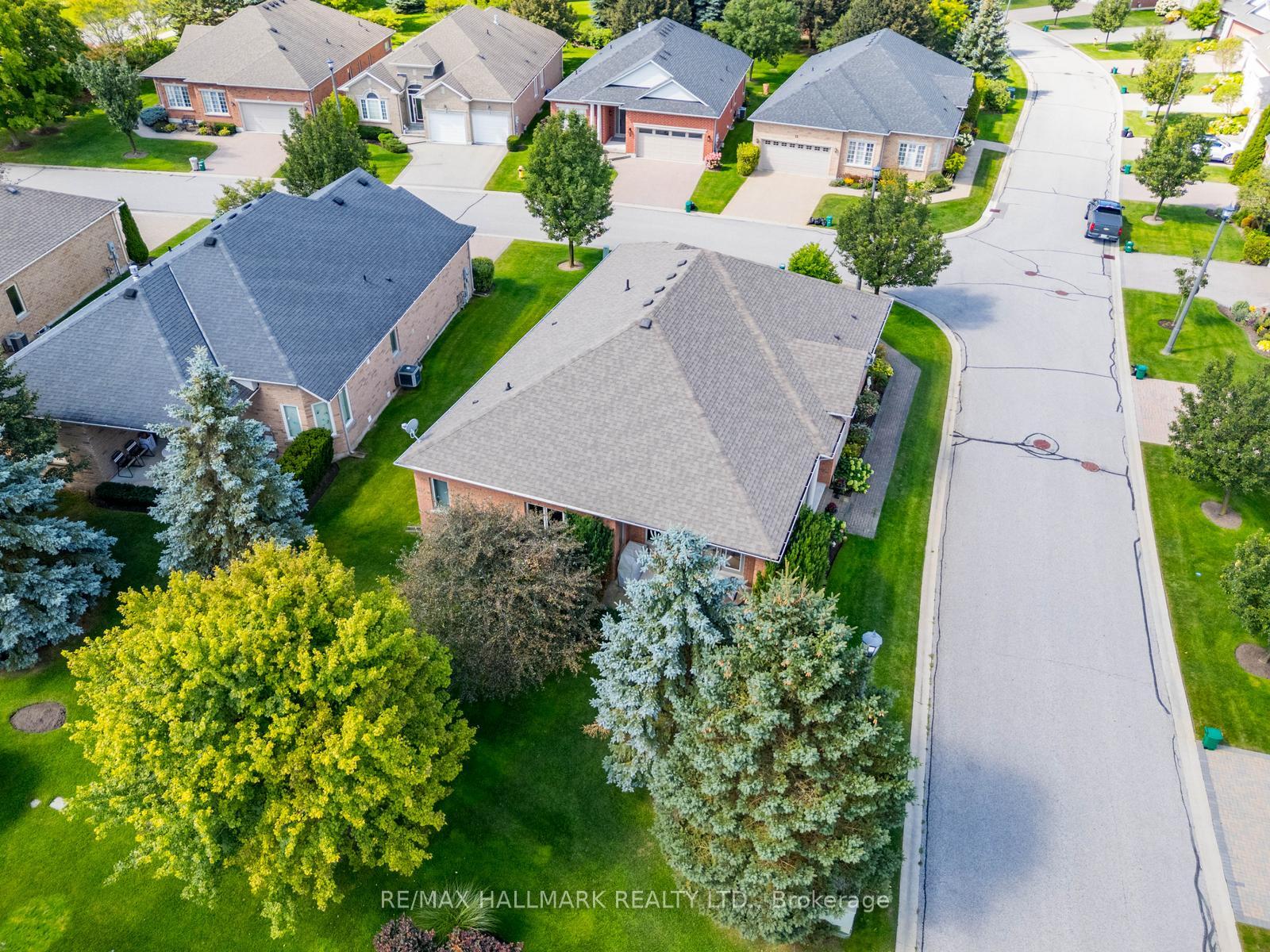Photo 51 of Unit 125, 10 Vardon Gate, Whitchurch-Stouffville, Ballantrae — HOMEH