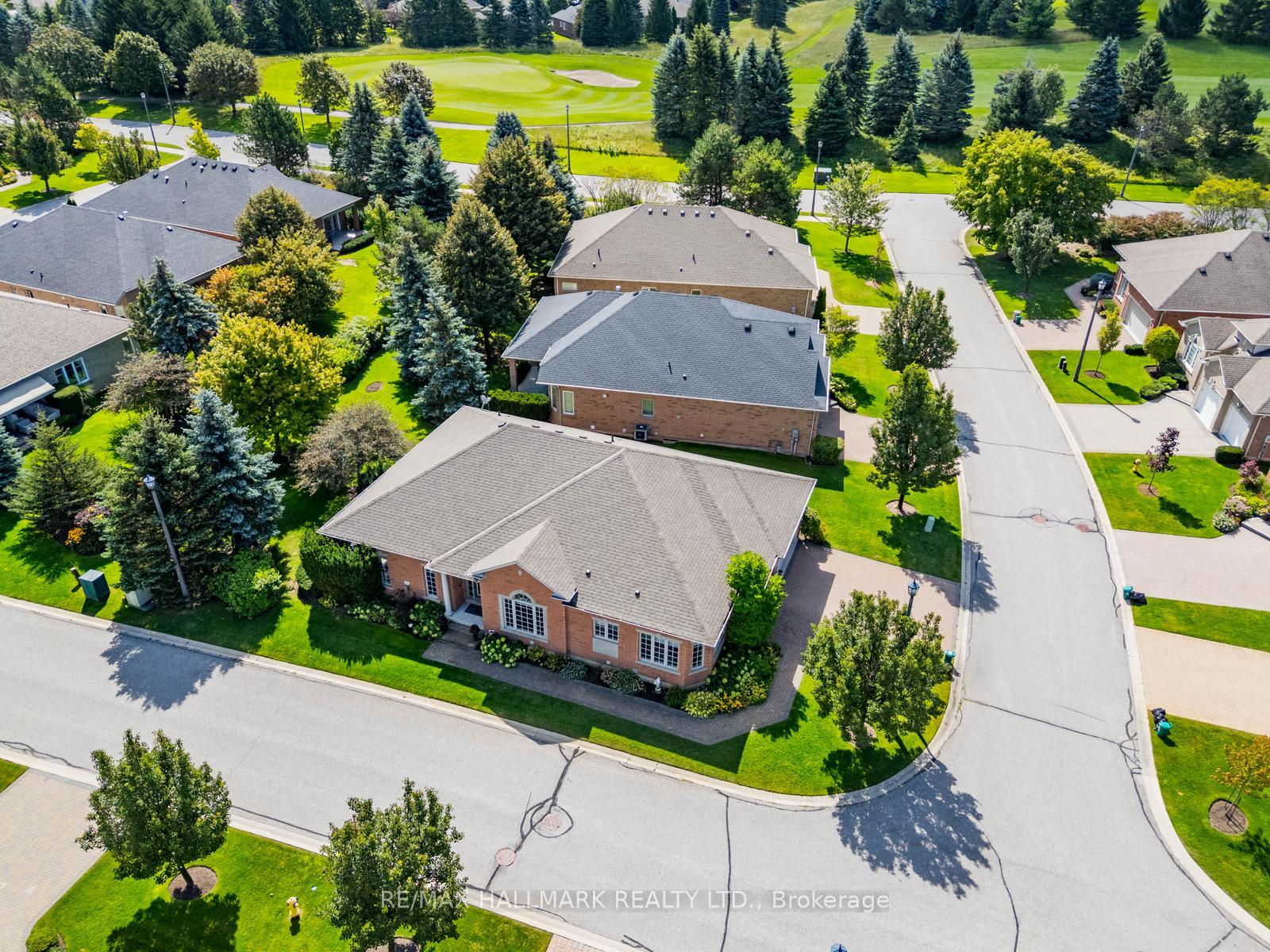 Photo 54 of Unit 125, 10 Vardon Gate, Whitchurch-Stouffville, Ballantrae — HOMEH