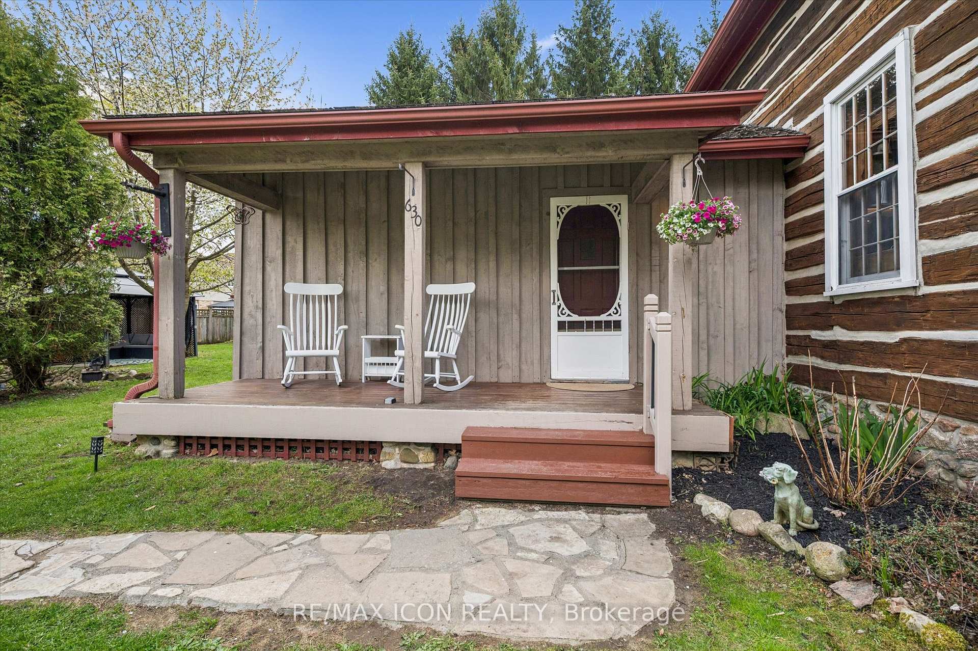 Photo 4 of 630 Robert Ferrie Drive, Kitchener, Doon South — HOMEH