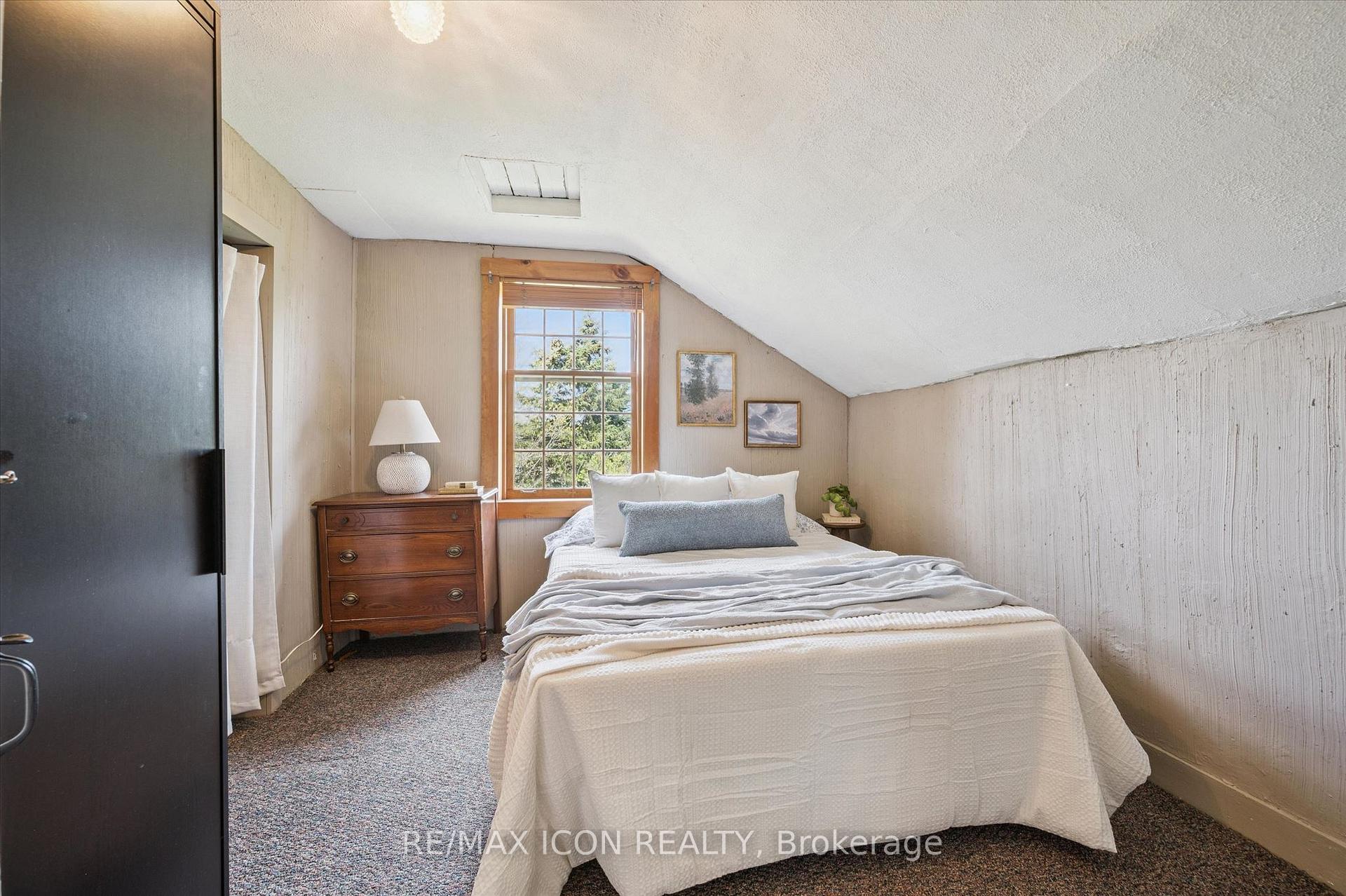 Photo 24 of 630 Robert Ferrie Drive, Kitchener, Doon South — HOMEH