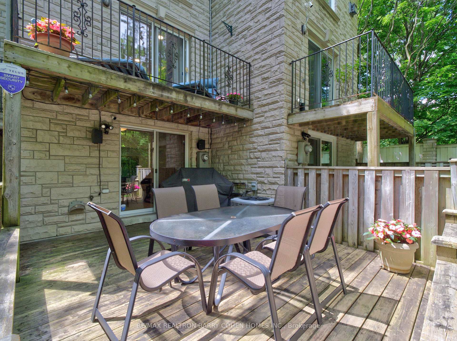 Photo 23 of 21 Birchbank Lane, North York, Banbury-Don Mills — HOMEH
