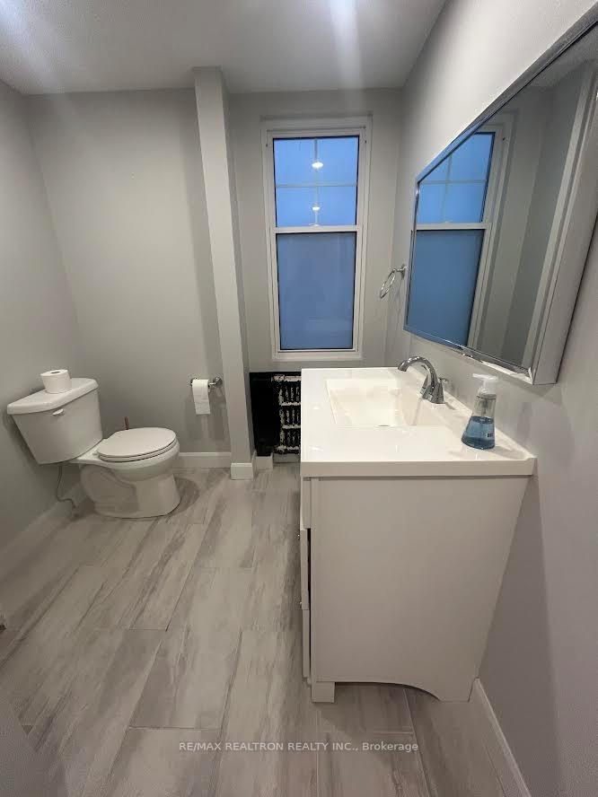 Photo 14 of Unit Main, 485 Oriole Parkway, Toronto, Yonge-Eglinton — HOMEH