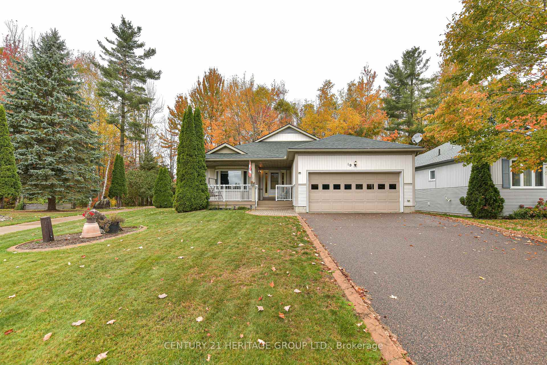 Photo of 19 Springwood Crescent