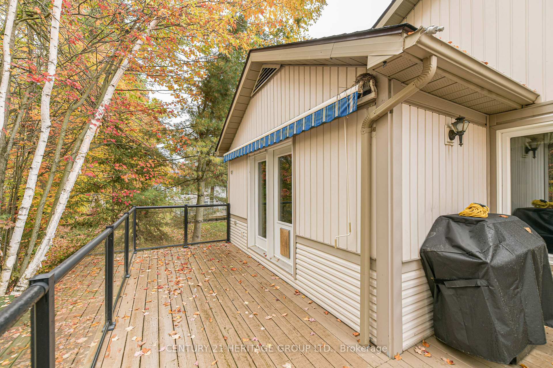 Photo 5 of 19 Springwood Crescent, Gravenhurst, Wood (Gravenhurst) — HOMEH