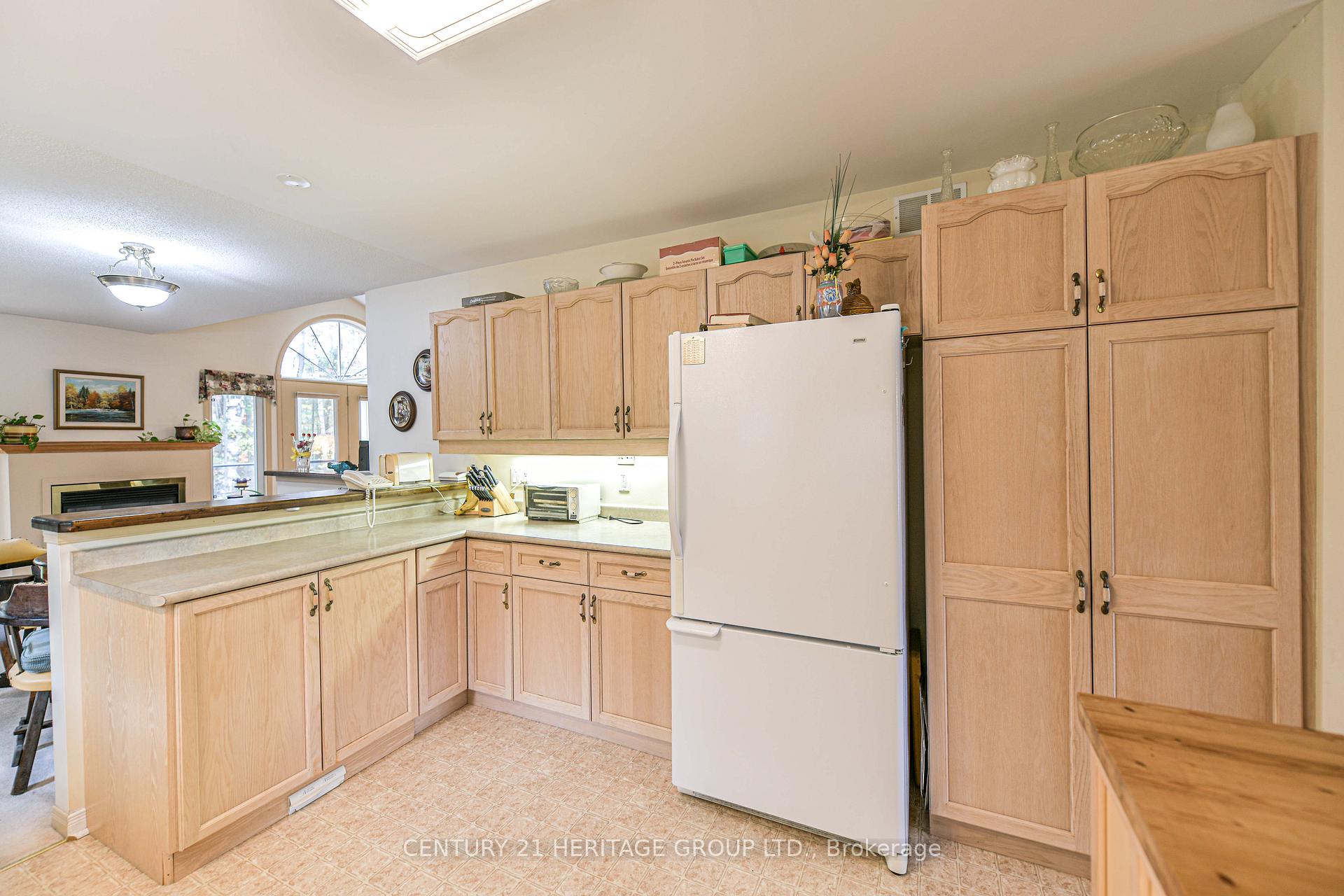 Photo 13 of 19 Springwood Crescent, Gravenhurst, Wood (Gravenhurst) — HOMEH