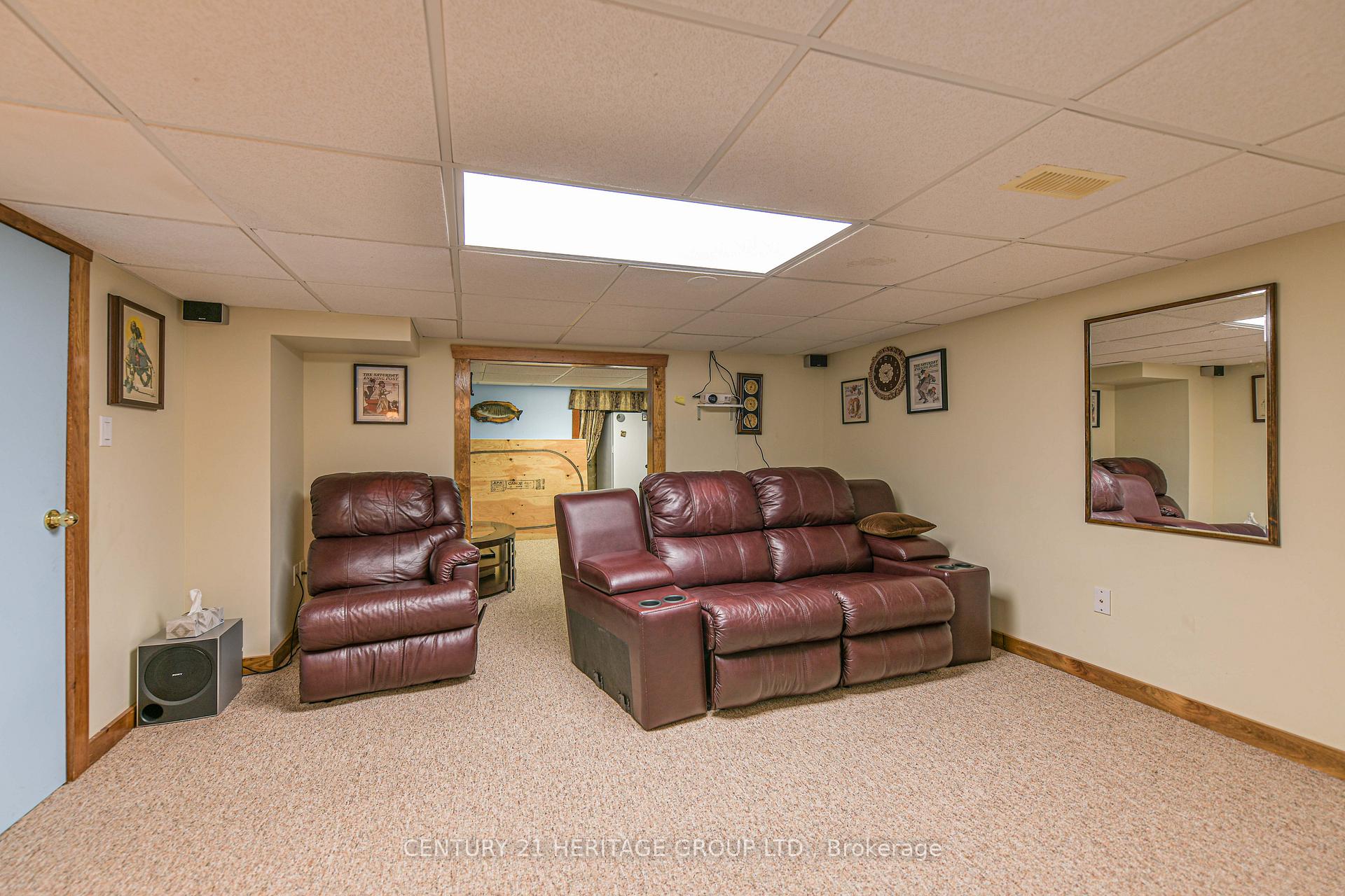 Photo 23 of 19 Springwood Crescent, Gravenhurst, Wood (Gravenhurst) — HOMEH