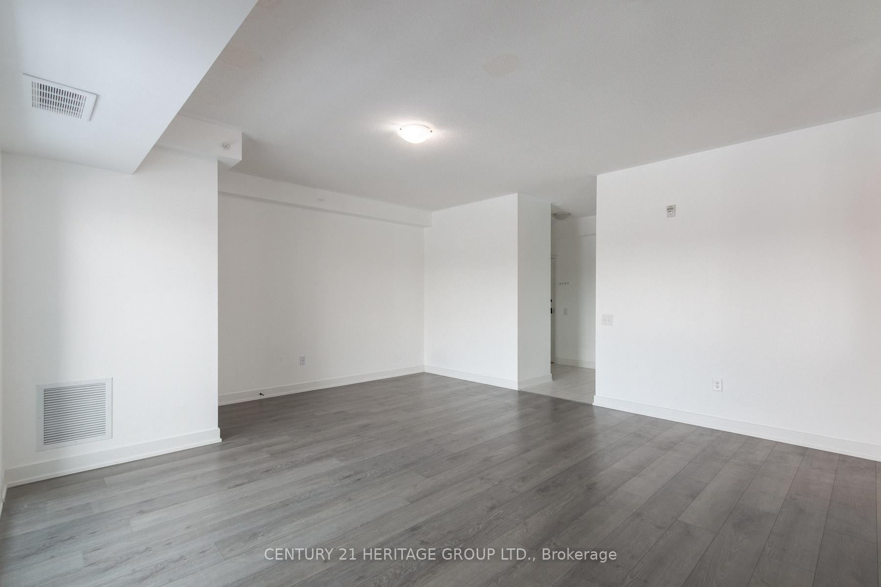 Photo 5 of Unit 201, 10 Culinary Lane, Barrie, Rural Barrie Southeast — HOMEH