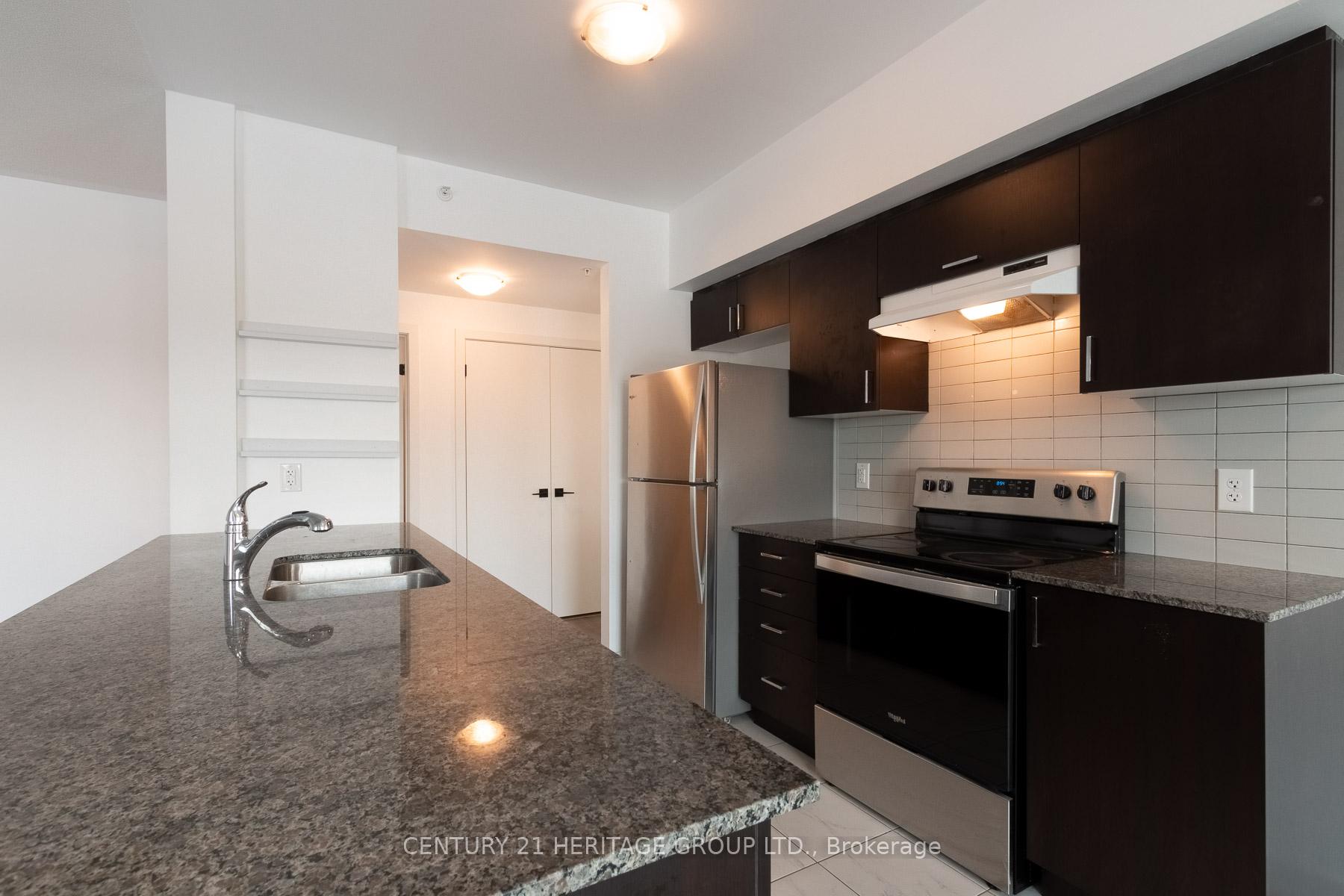 Photo 9 of Unit 201, 10 Culinary Lane, Barrie, Rural Barrie Southeast — HOMEH